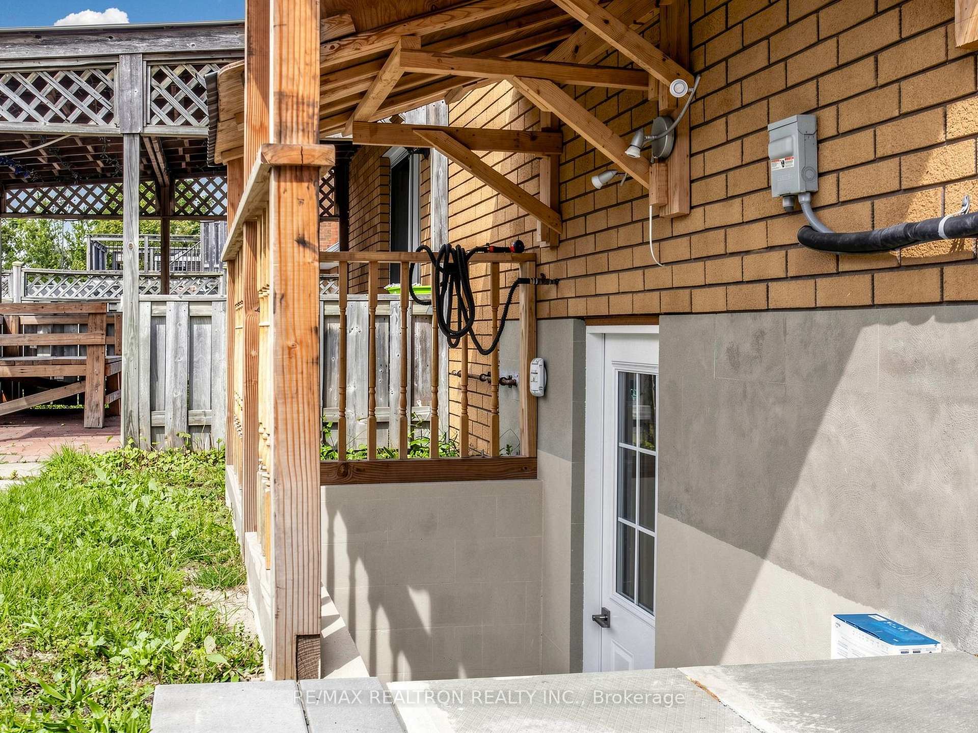 Photo 50 of 101 Chieftain Crescent, Barrie, Allandale Centre — HOMEH