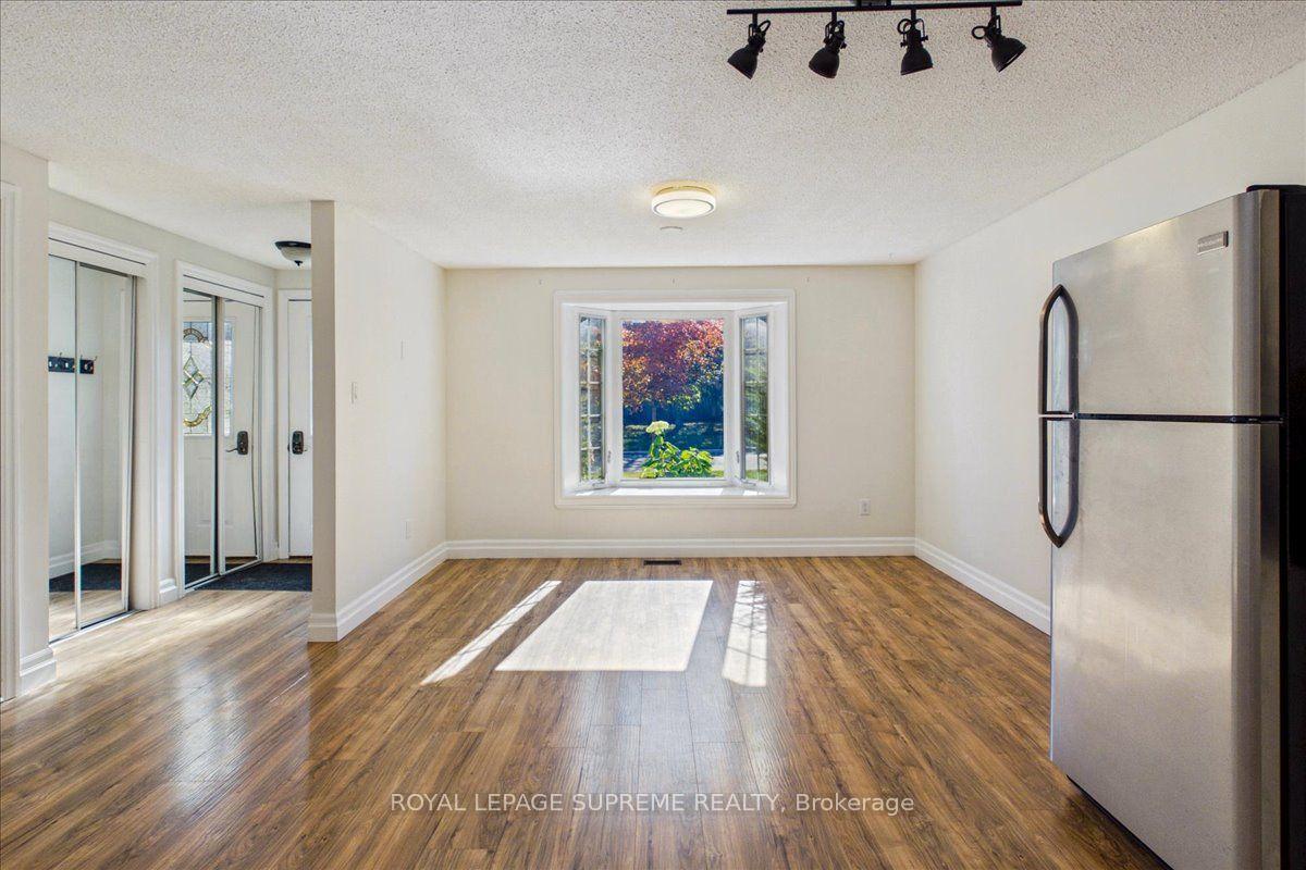 Photo 9 of Unit Upper, 46 Ridgeway Avenue, Barrie, Allandale Heights — HOMEH