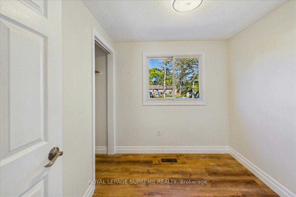 Photo 14 of Unit Upper, 46 Ridgeway Avenue, Barrie, Allandale Heights — HOMEH