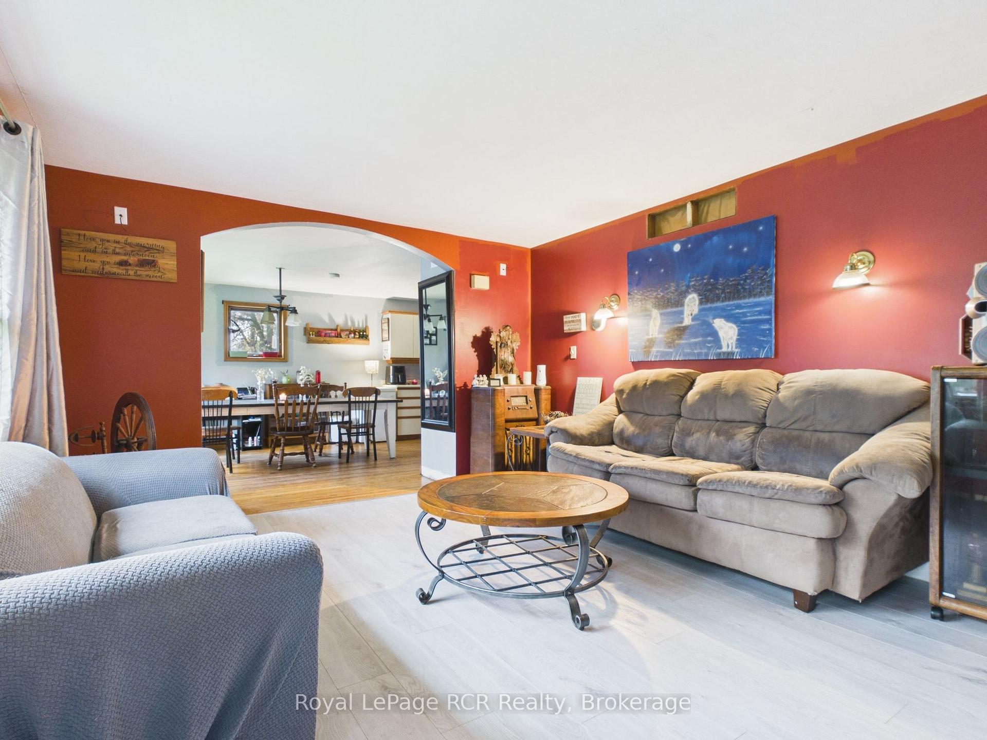 Photo 9 of 130 King Street, Kincardine — HOMEH