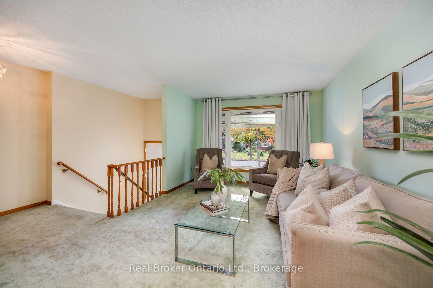 Photo 7 of 919 Exeter Street, Oshawa, Centennial — HOMEH