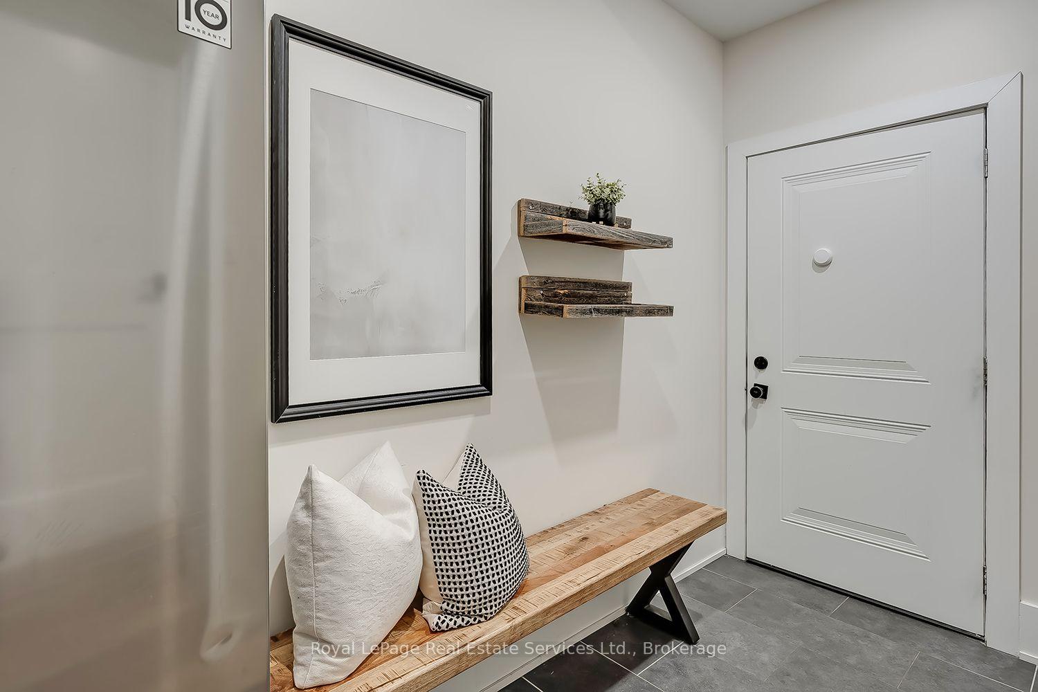 Photo 18 of 59 Fairwood Place E, Burlington, LaSalle — HOMEH