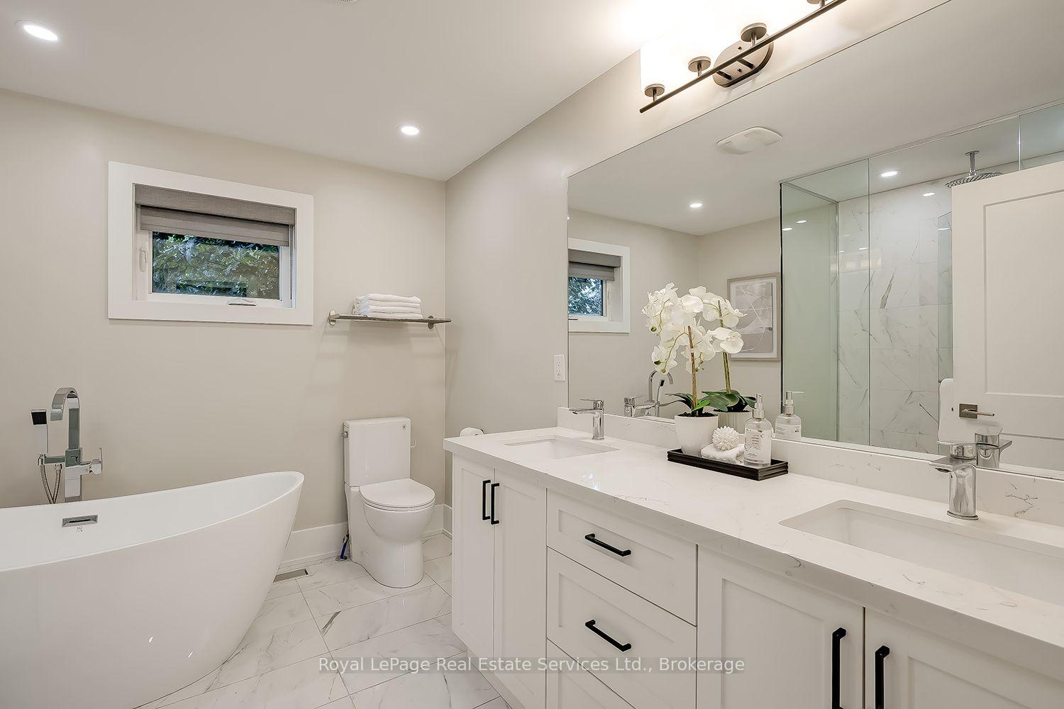 Photo 22 of 59 Fairwood Place E, Burlington, LaSalle — HOMEH