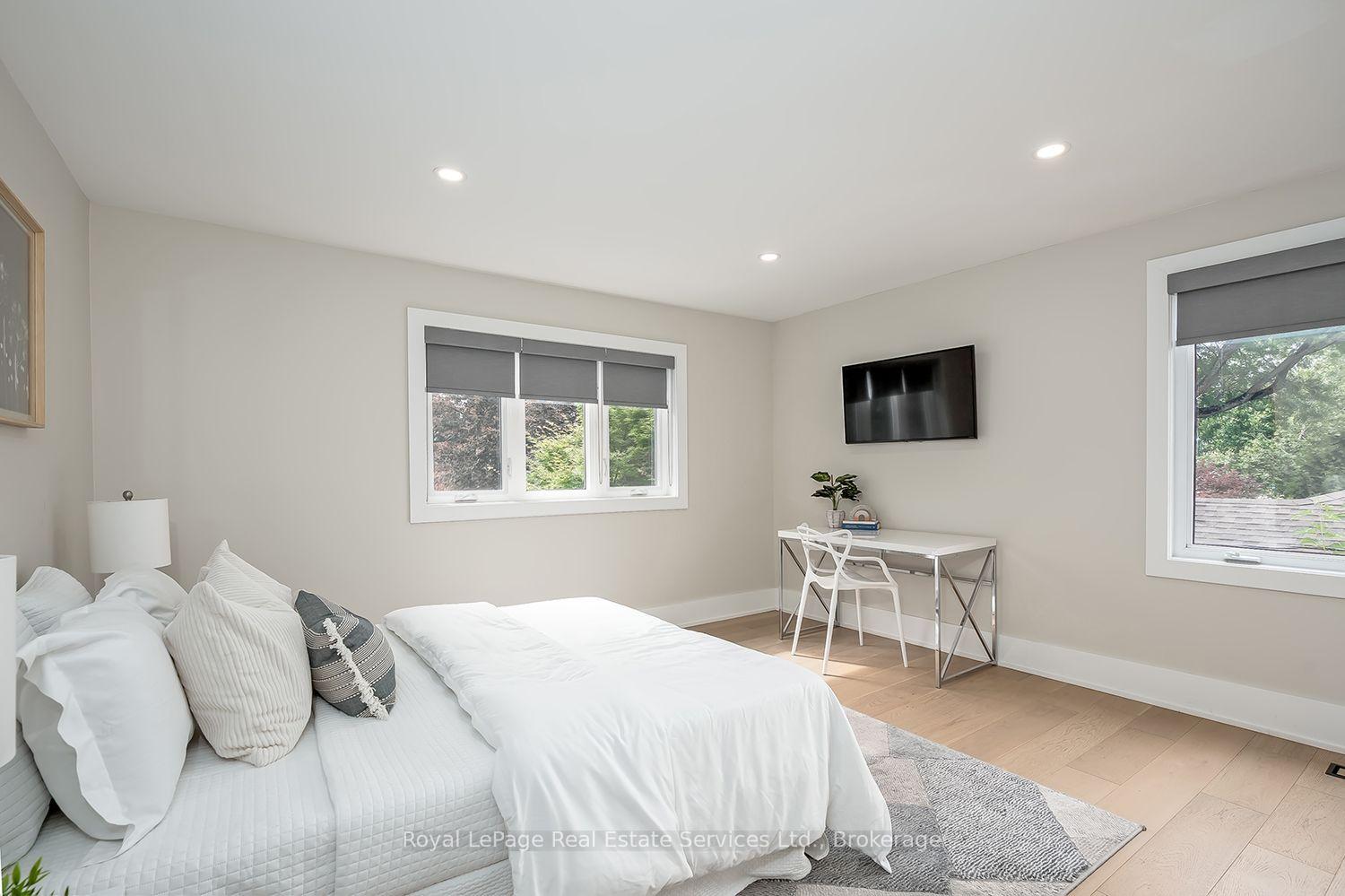 Photo 28 of 59 Fairwood Place E, Burlington, LaSalle — HOMEH