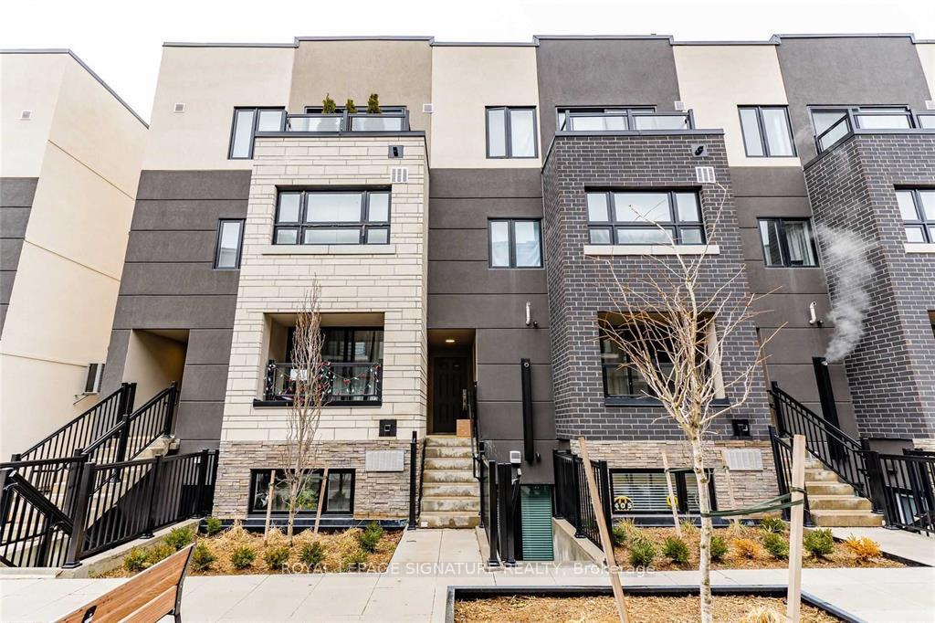 Photo 2 of Unit 406, 1141 Cooke Boulevard, Burlington, LaSalle — HOMEH