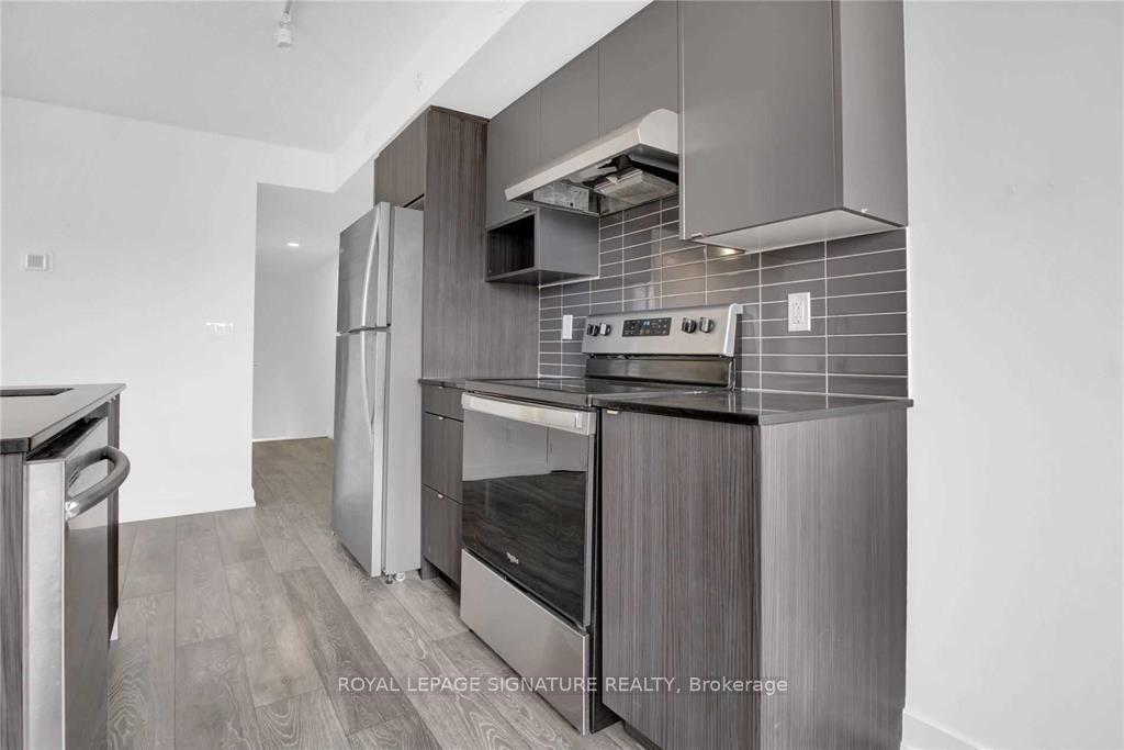 Photo 10 of Unit 406, 1141 Cooke Boulevard, Burlington, LaSalle — HOMEH