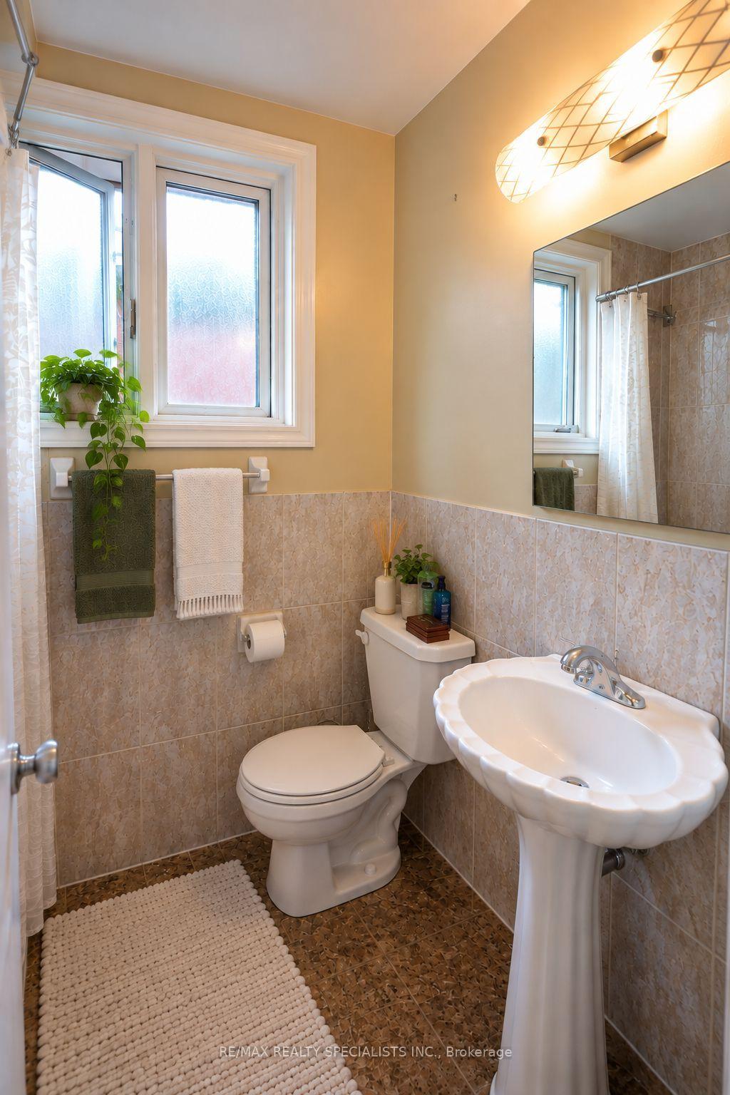 Photo 4 of Unit 3, 163 Morrison Avenue, Toronto, Corso Italia-Davenport — HOMEH