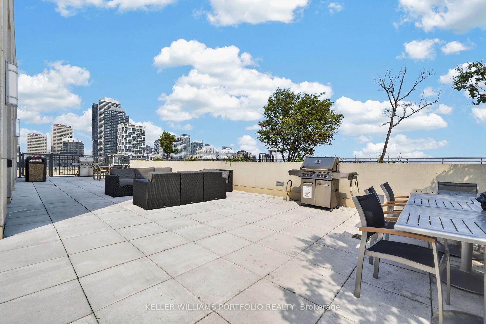 Photo 20 of Unit 802, 23 Glebe Road W, Toronto, Yonge-Eglinton — HOMEH