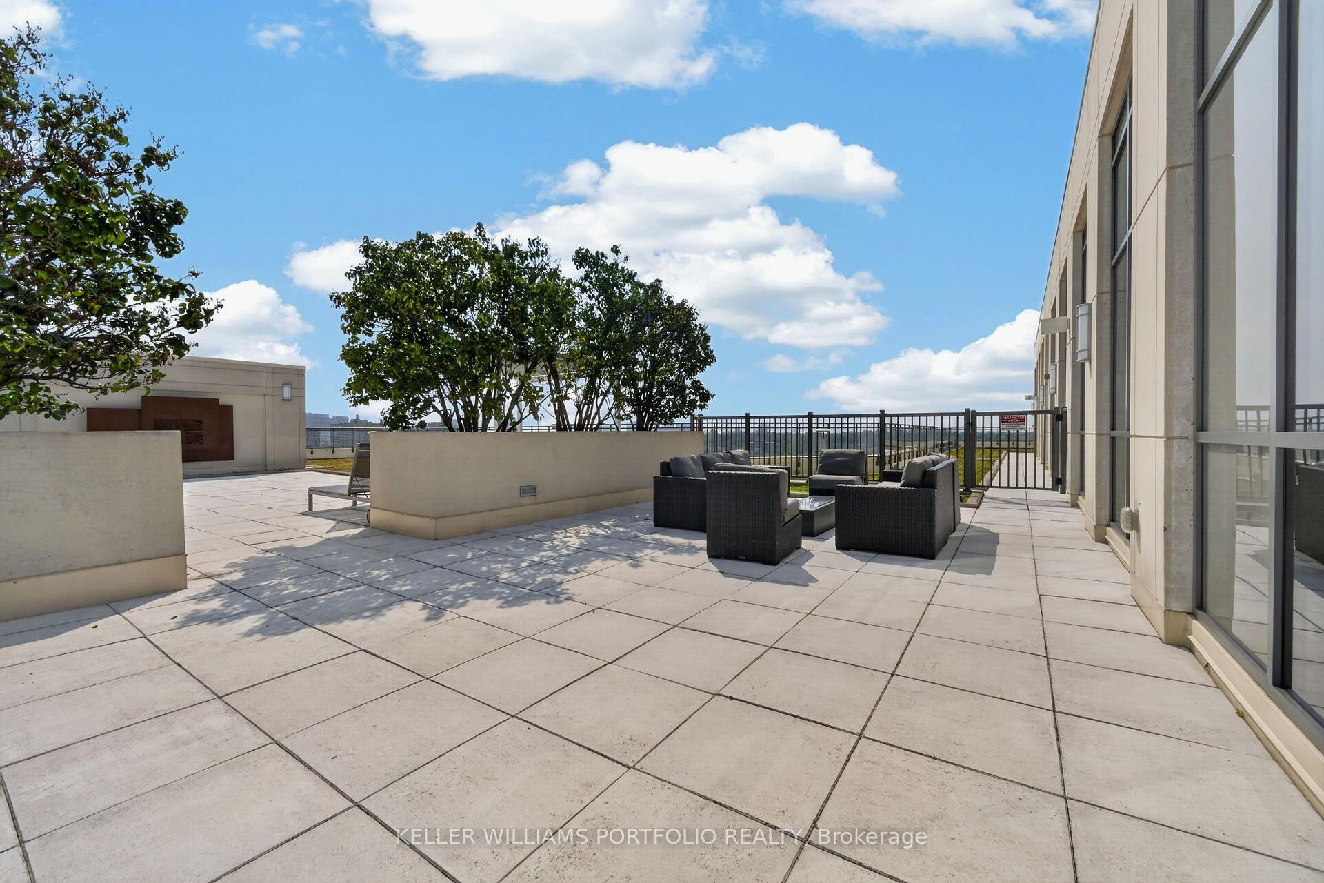 Photo 21 of Unit 802, 23 Glebe Road W, Toronto, Yonge-Eglinton — HOMEH