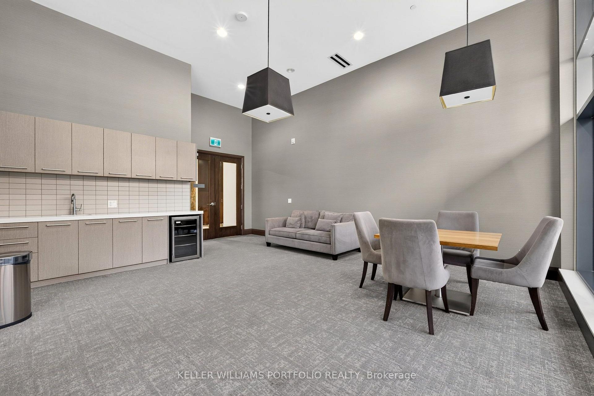 Photo 33 of Unit 802, 23 Glebe Road W, Toronto, Yonge-Eglinton — HOMEH