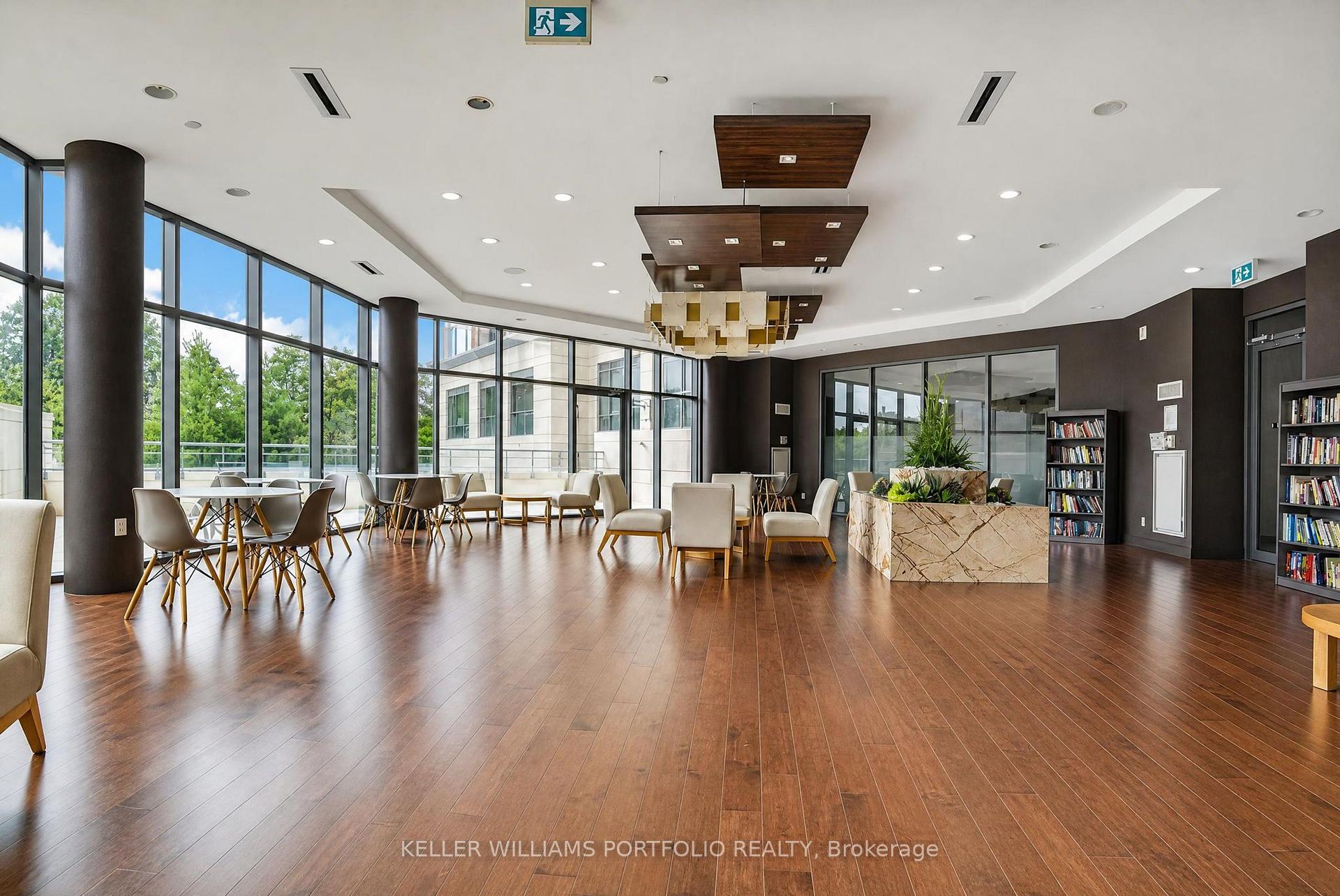 Photo 35 of Unit 802, 23 Glebe Road W, Toronto, Yonge-Eglinton — HOMEH