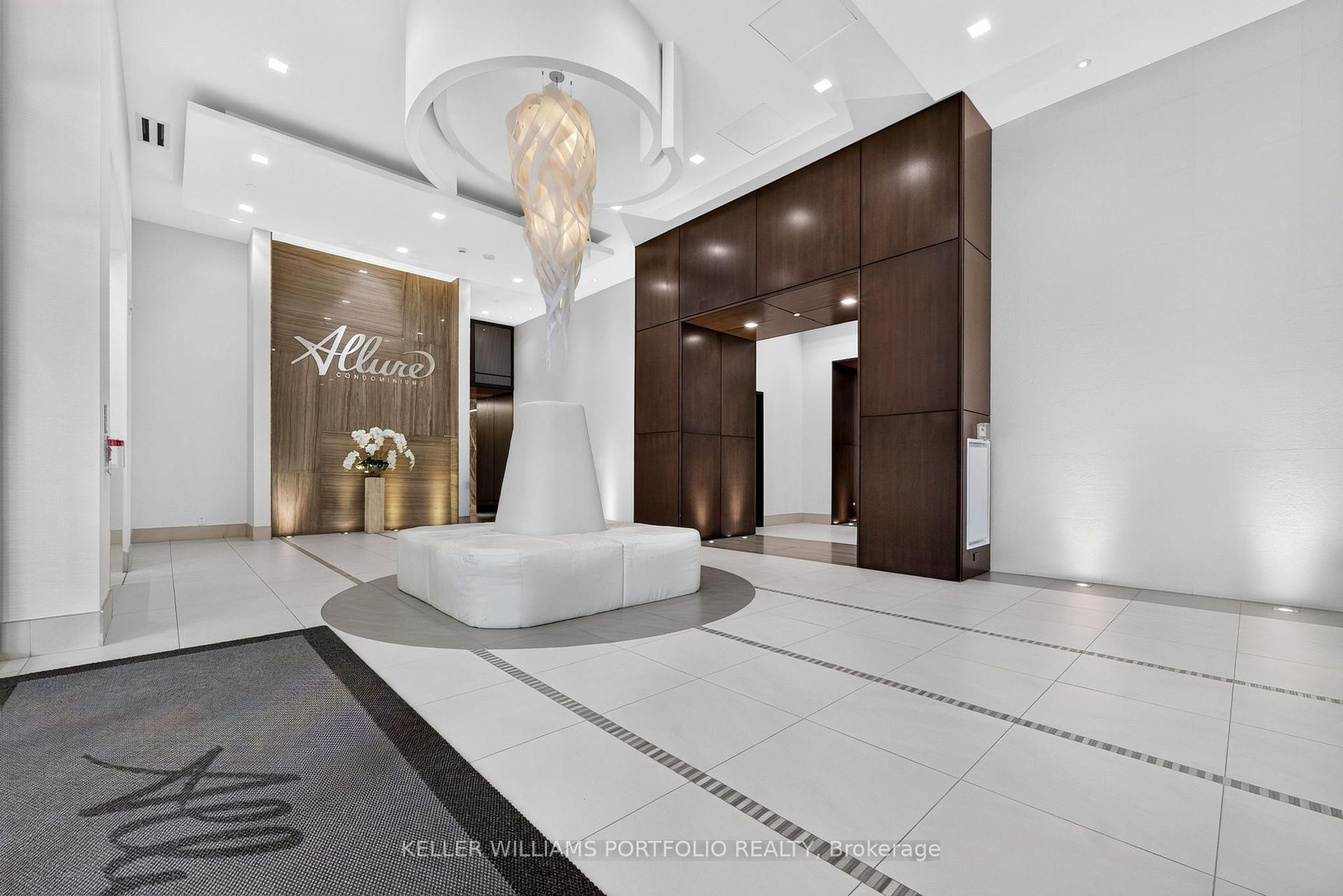 Photo 37 of Unit 802, 23 Glebe Road W, Toronto, Yonge-Eglinton — HOMEH