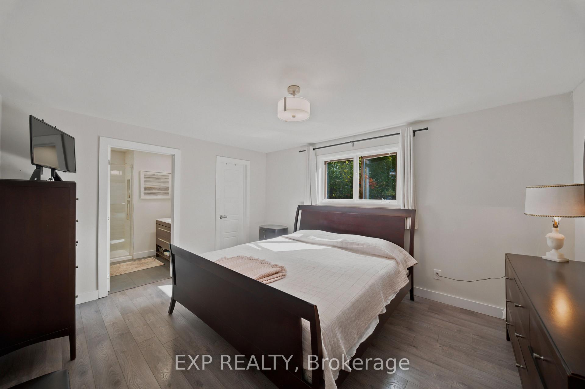 Photo 13 of 46 Avonlea Road, Ottawa, Grenfell Glen — HOMEH