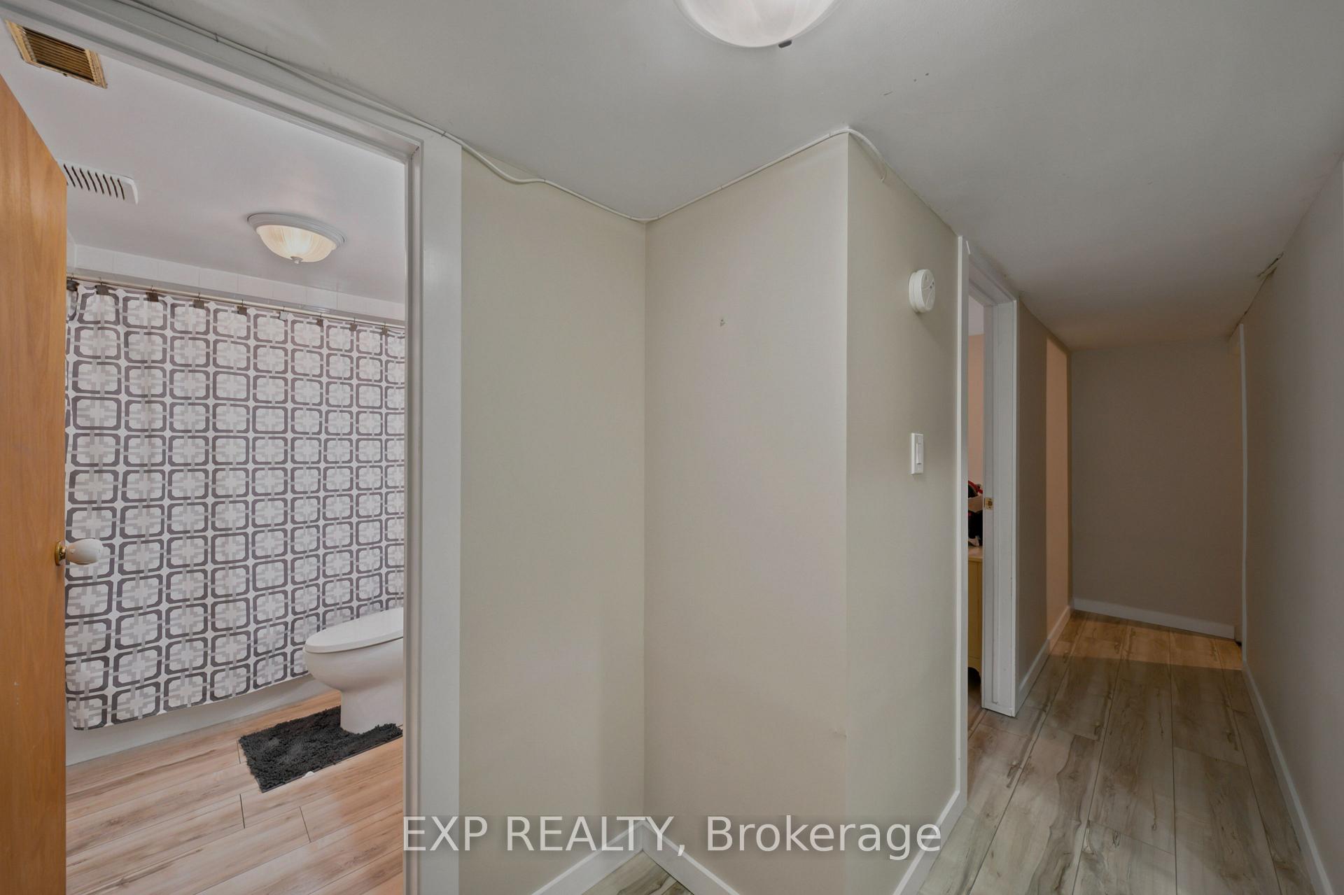 Photo 27 of 46 Avonlea Road, Ottawa, Grenfell Glen — HOMEH