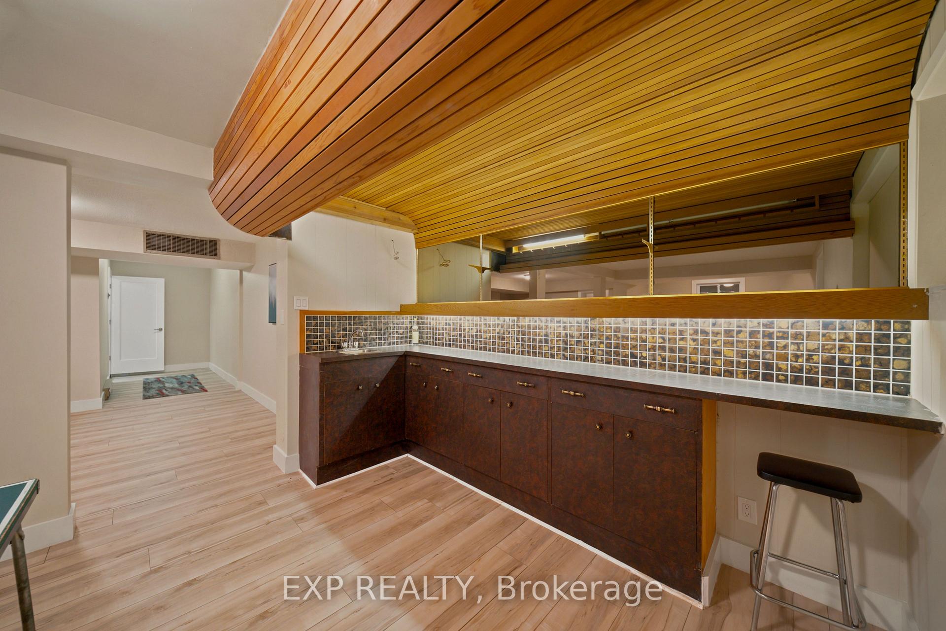 Photo 34 of 46 Avonlea Road, Ottawa, Grenfell Glen — HOMEH