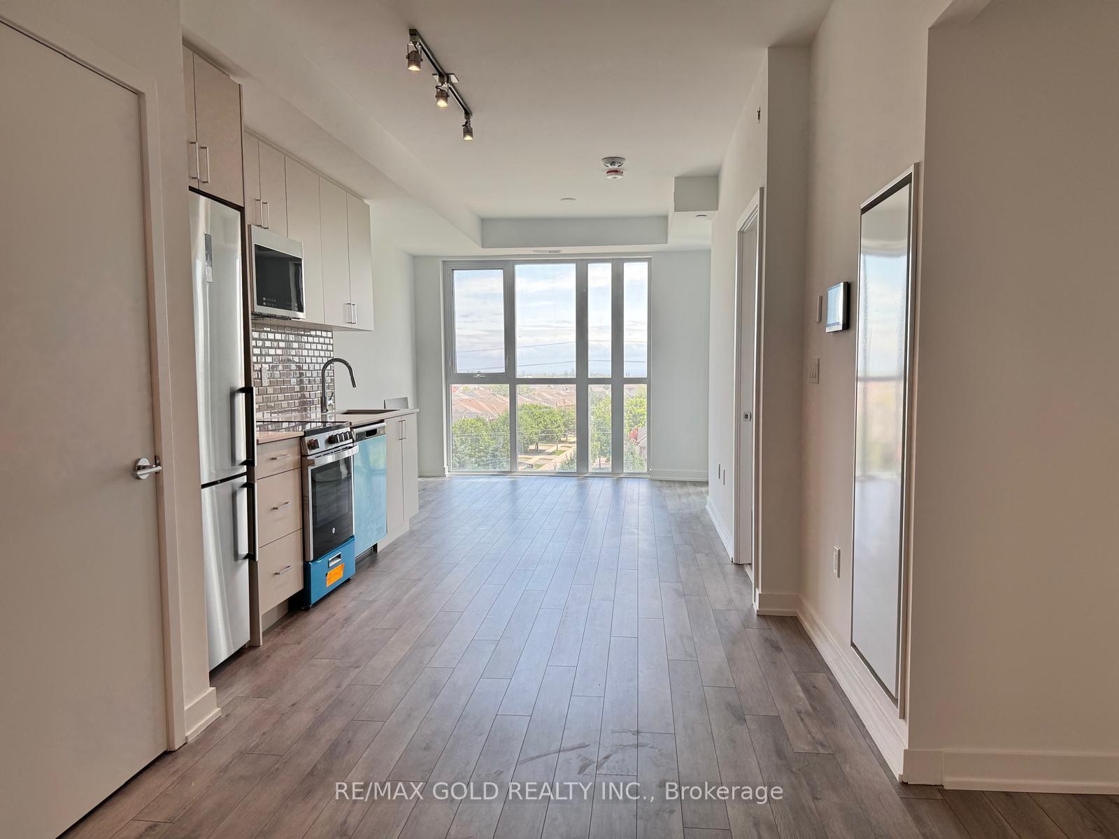 Photo 9 of Unit 622, 1005 Dundas Street E, Oakville, Joshua Meadows — HOMEH