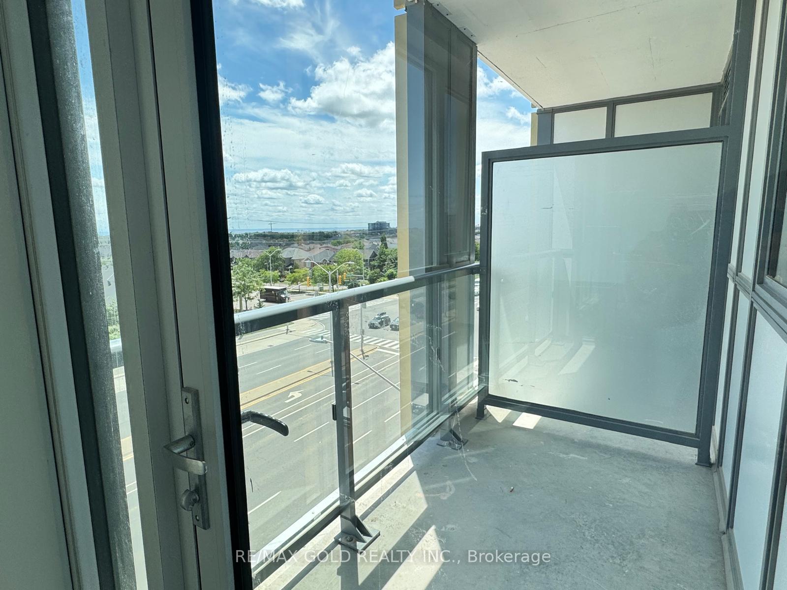 Photo 11 of Unit 622, 1005 Dundas Street E, Oakville, Joshua Meadows — HOMEH