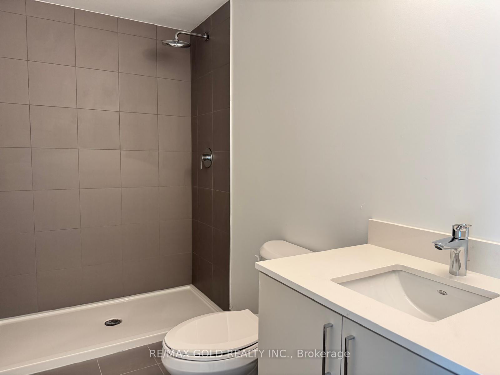 Photo 12 of Unit 622, 1005 Dundas Street E, Oakville, Joshua Meadows — HOMEH