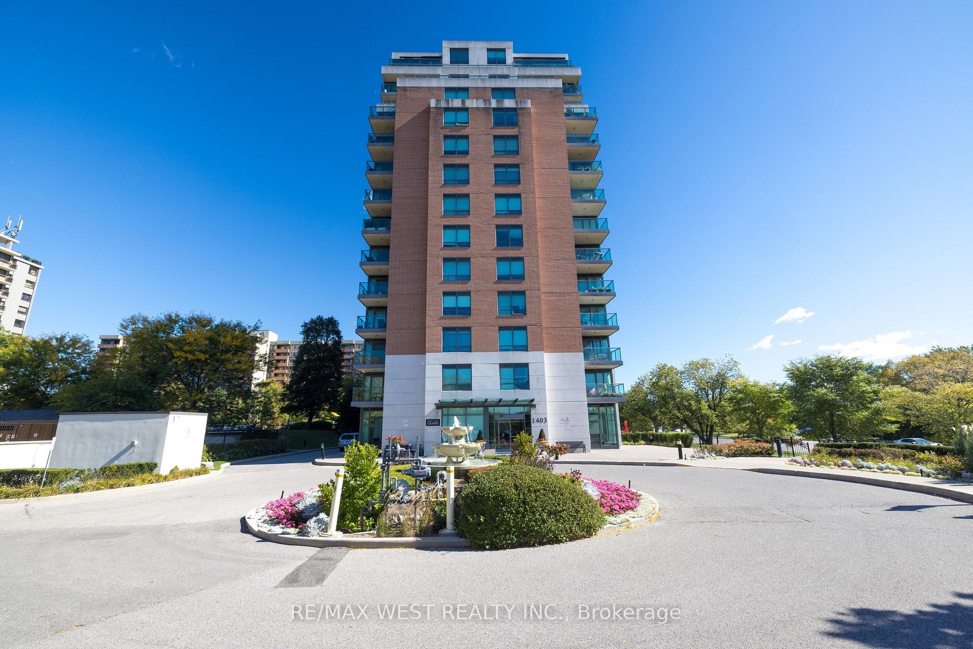 Photo of Unit 209, 1403 Royal York Road