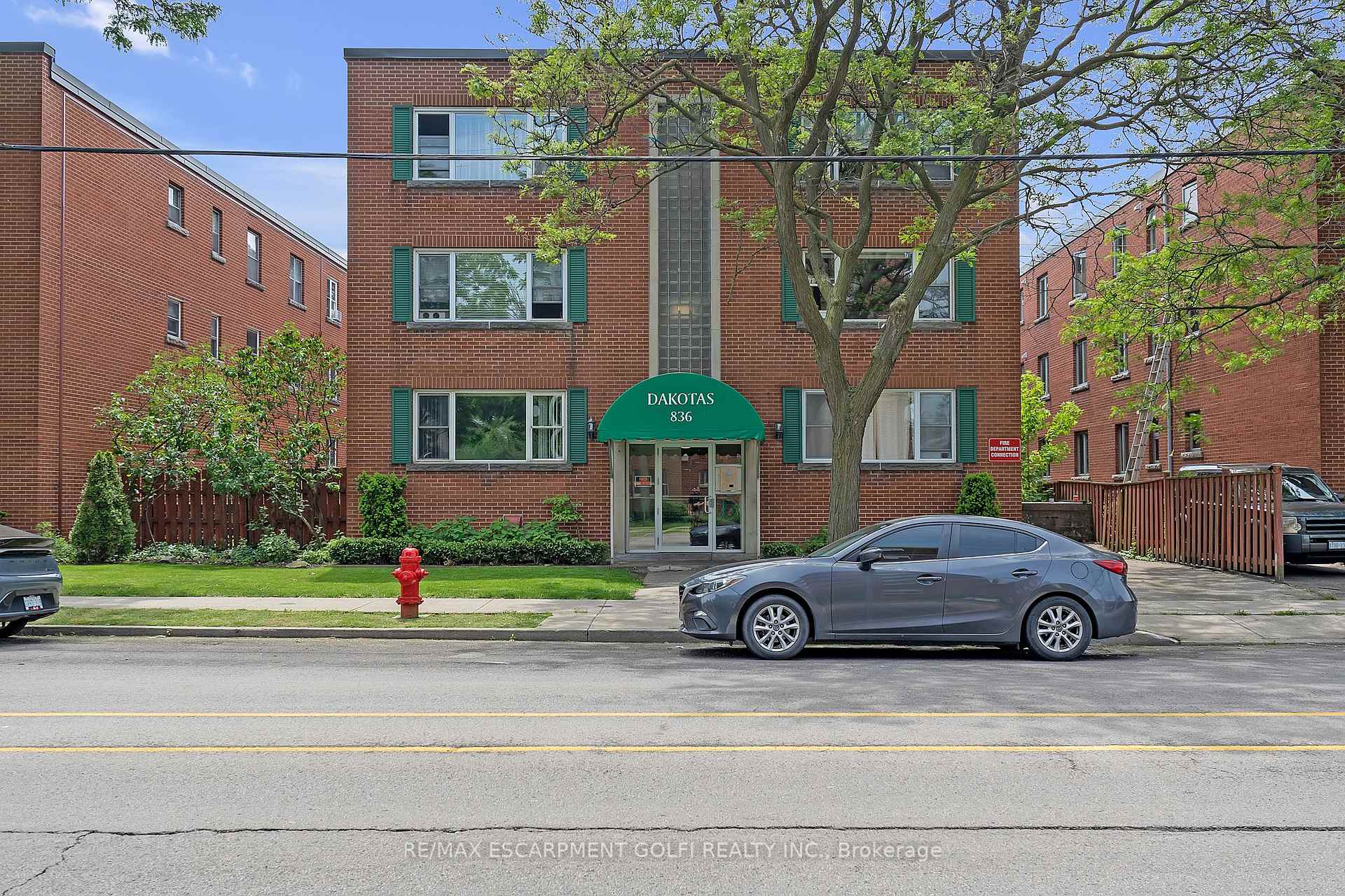 Photo 2 of Unit 309, 836 Concession Street, Hamilton, Raleigh — HOMEH