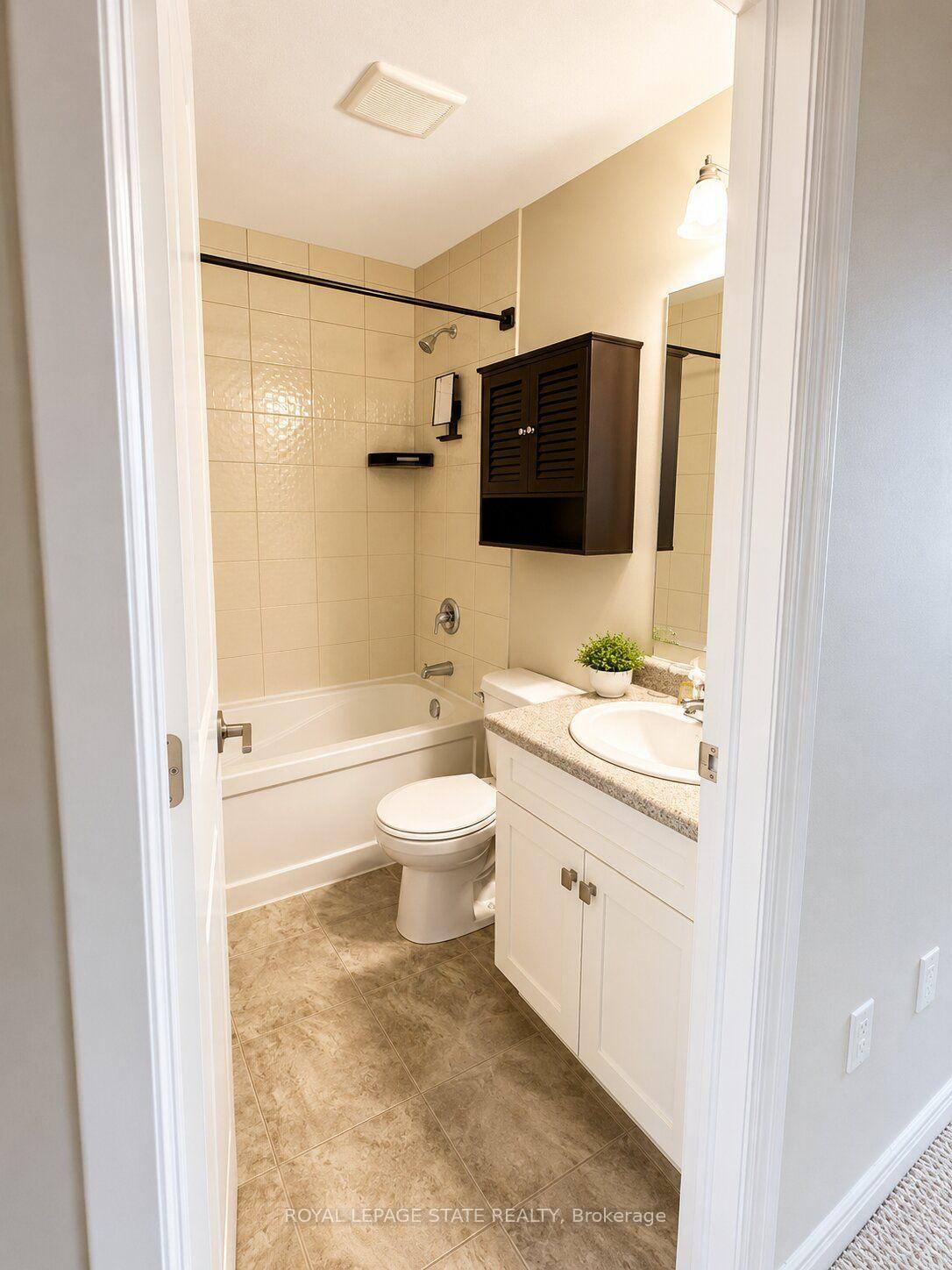 Photo 20 of 85 Sexton Crescent, Hamilton, Meadowlands — HOMEH