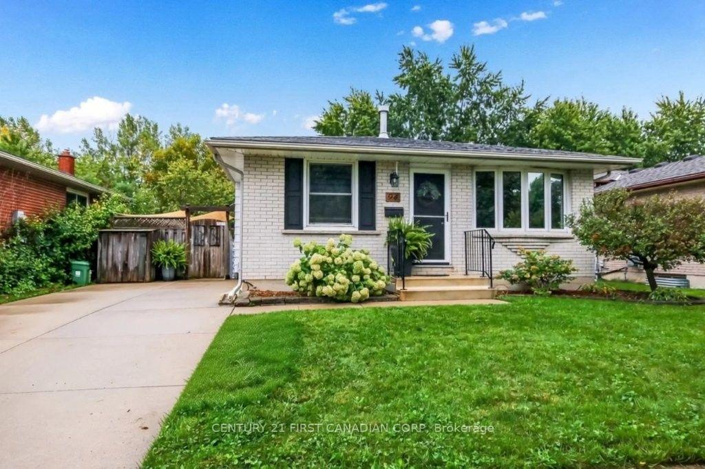 Photo of 94 Nicholas Crescent