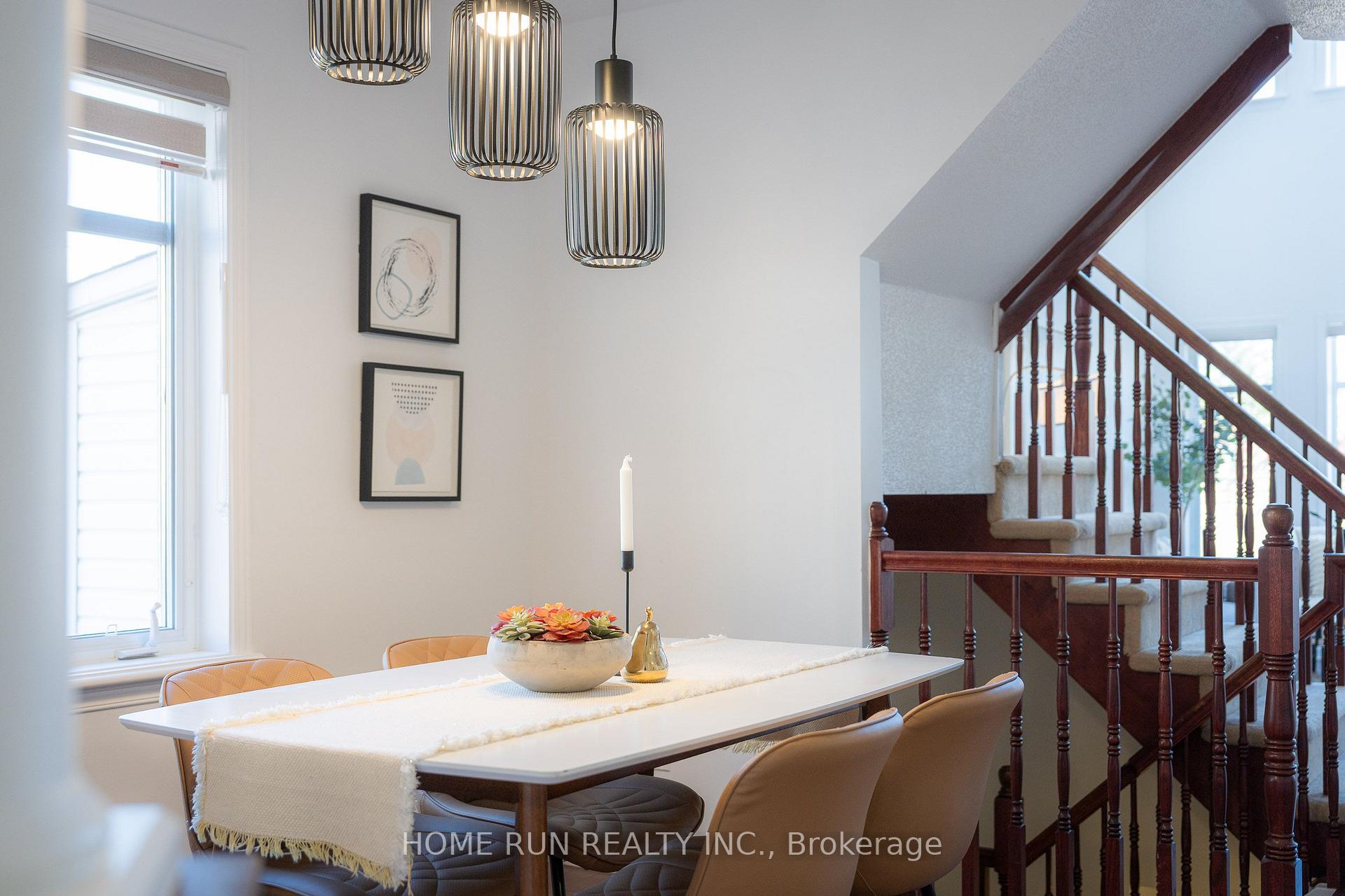 Photo 7 of 221 Royal Gala Private, Ottawa, Pineview — HOMEH