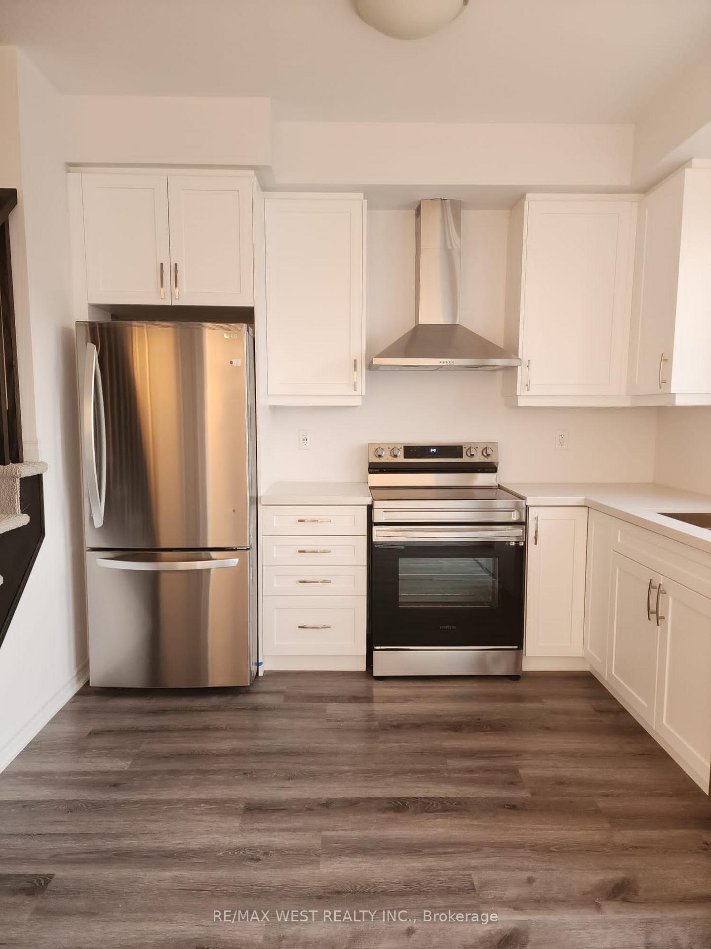 Photo 2 of Unit 129, 461 Blackburn Drive, Brantford, Empire South — HOMEH