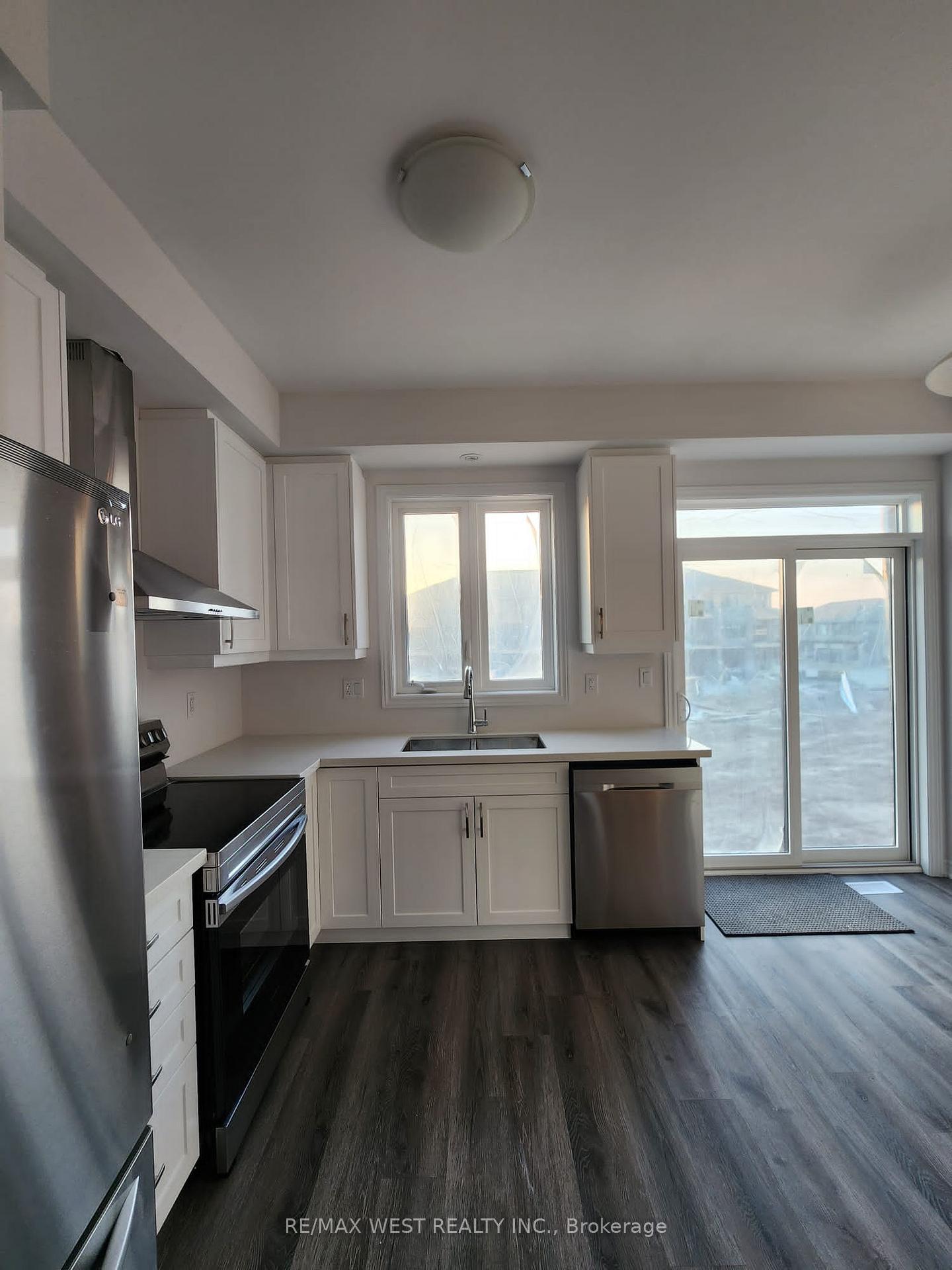 Photo 3 of Unit 129, 461 Blackburn Drive, Brantford, Empire South — HOMEH