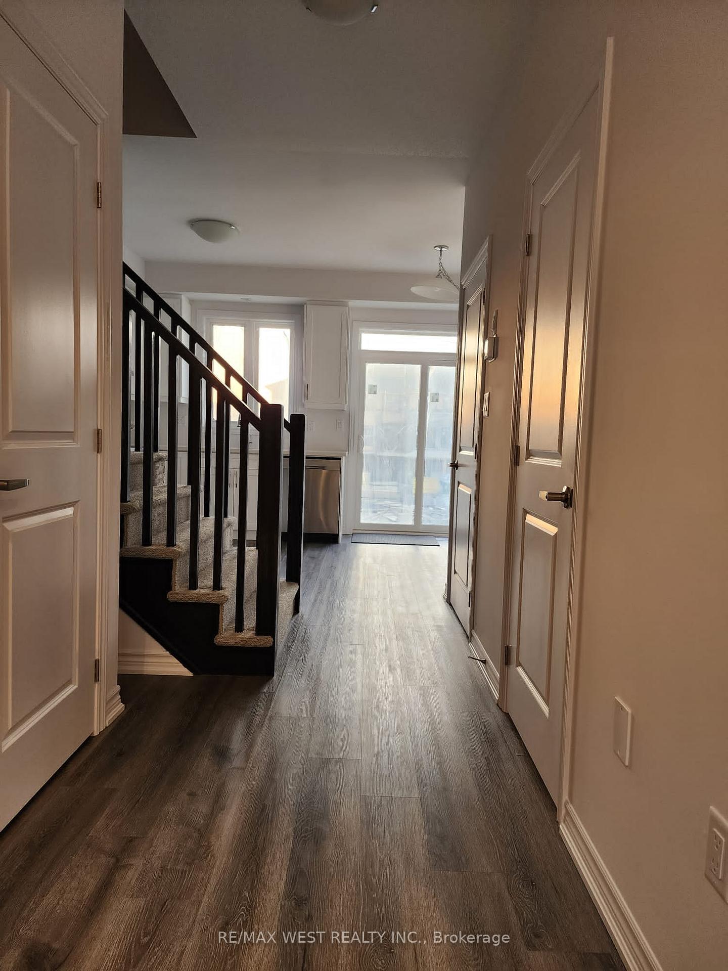 Photo 5 of Unit 129, 461 Blackburn Drive, Brantford, Empire South — HOMEH