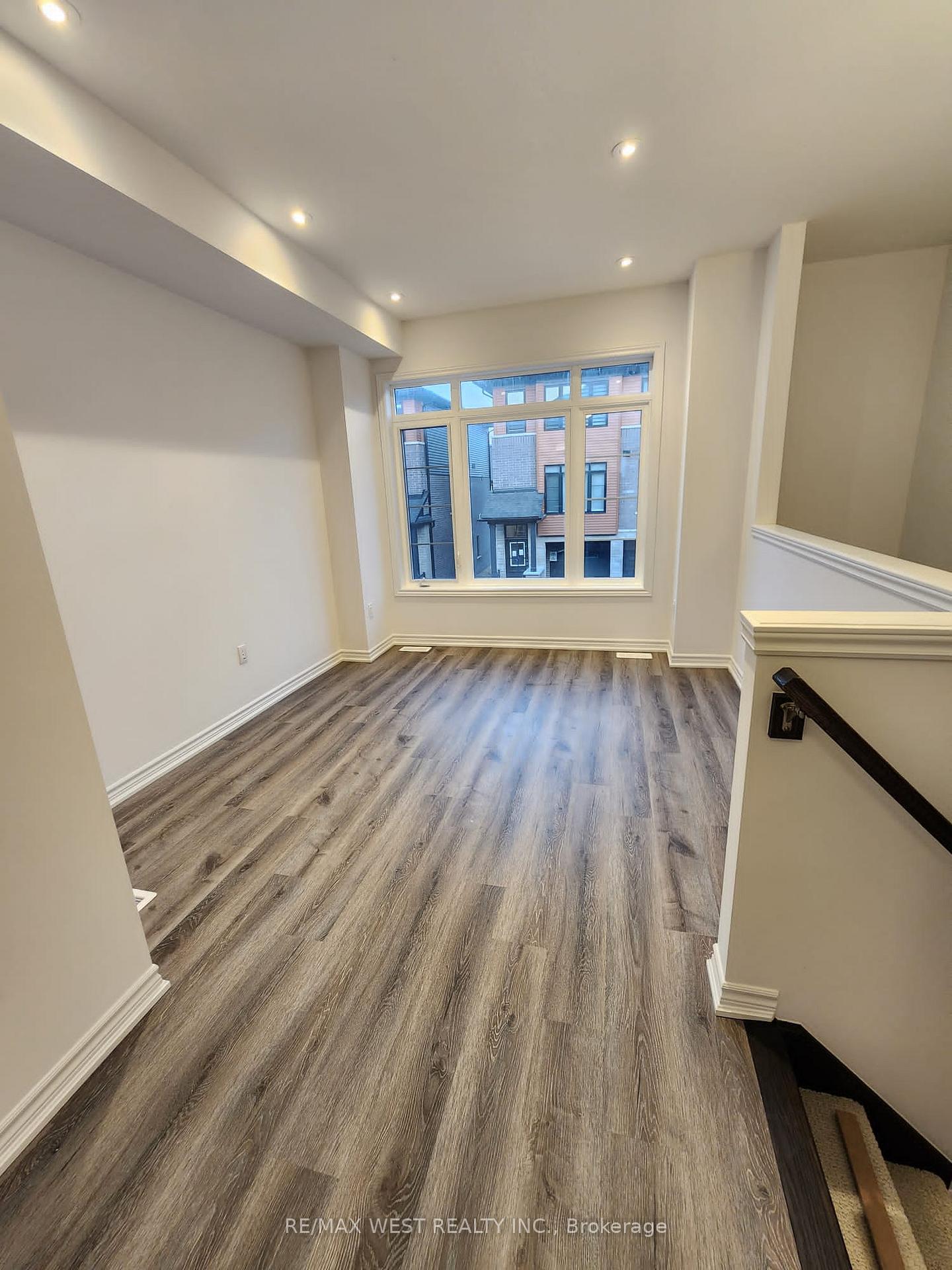Photo 6 of Unit 129, 461 Blackburn Drive, Brantford, Empire South — HOMEH