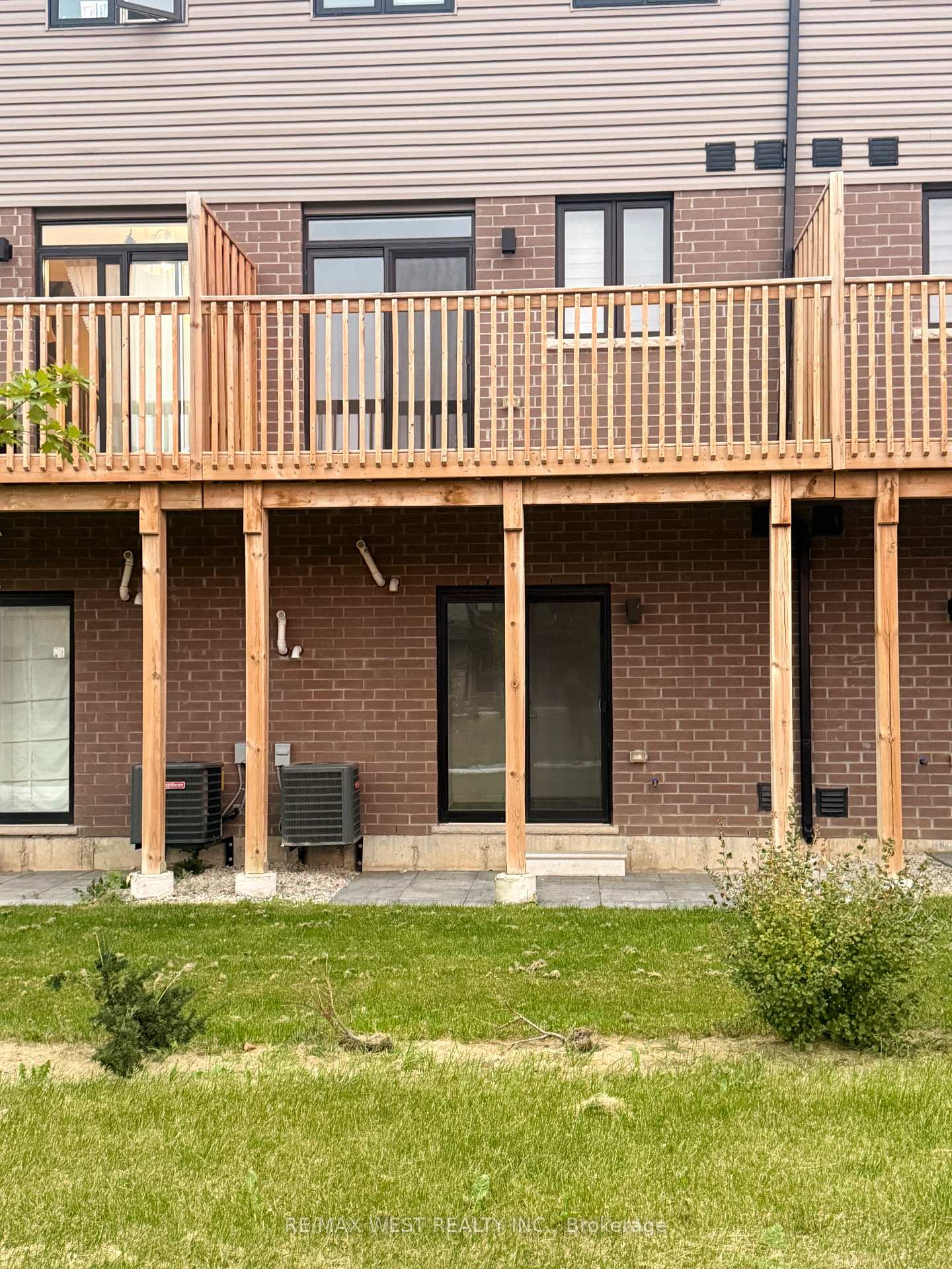 Photo 15 of Unit 129, 461 Blackburn Drive, Brantford, Empire South — HOMEH