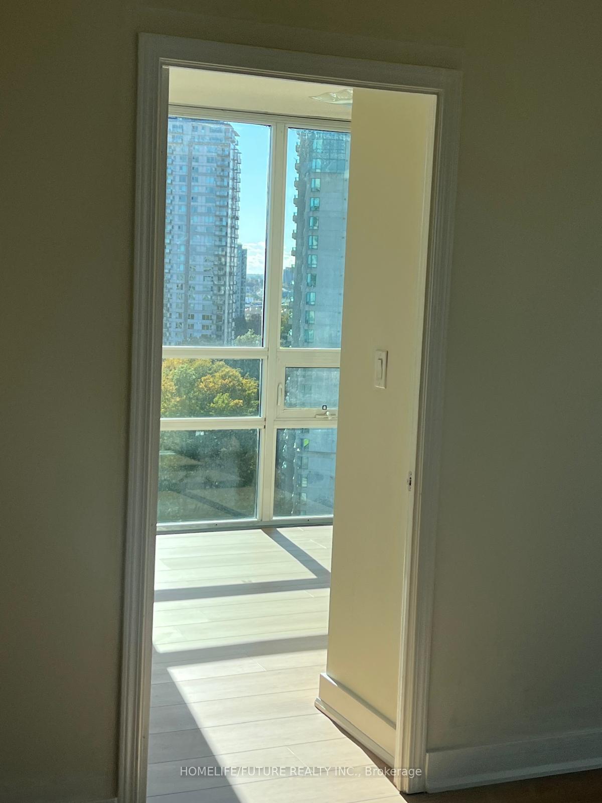 Photo 4 of Unit 2103, 88 Grangeway Avenue, Scarborough, Woburn — HOMEH