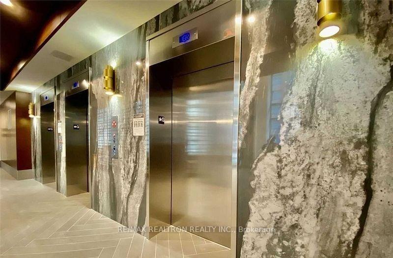 Photo 6 of Unit 1503, 38 Iannuzzi Street, Toronto, Niagara — HOMEH