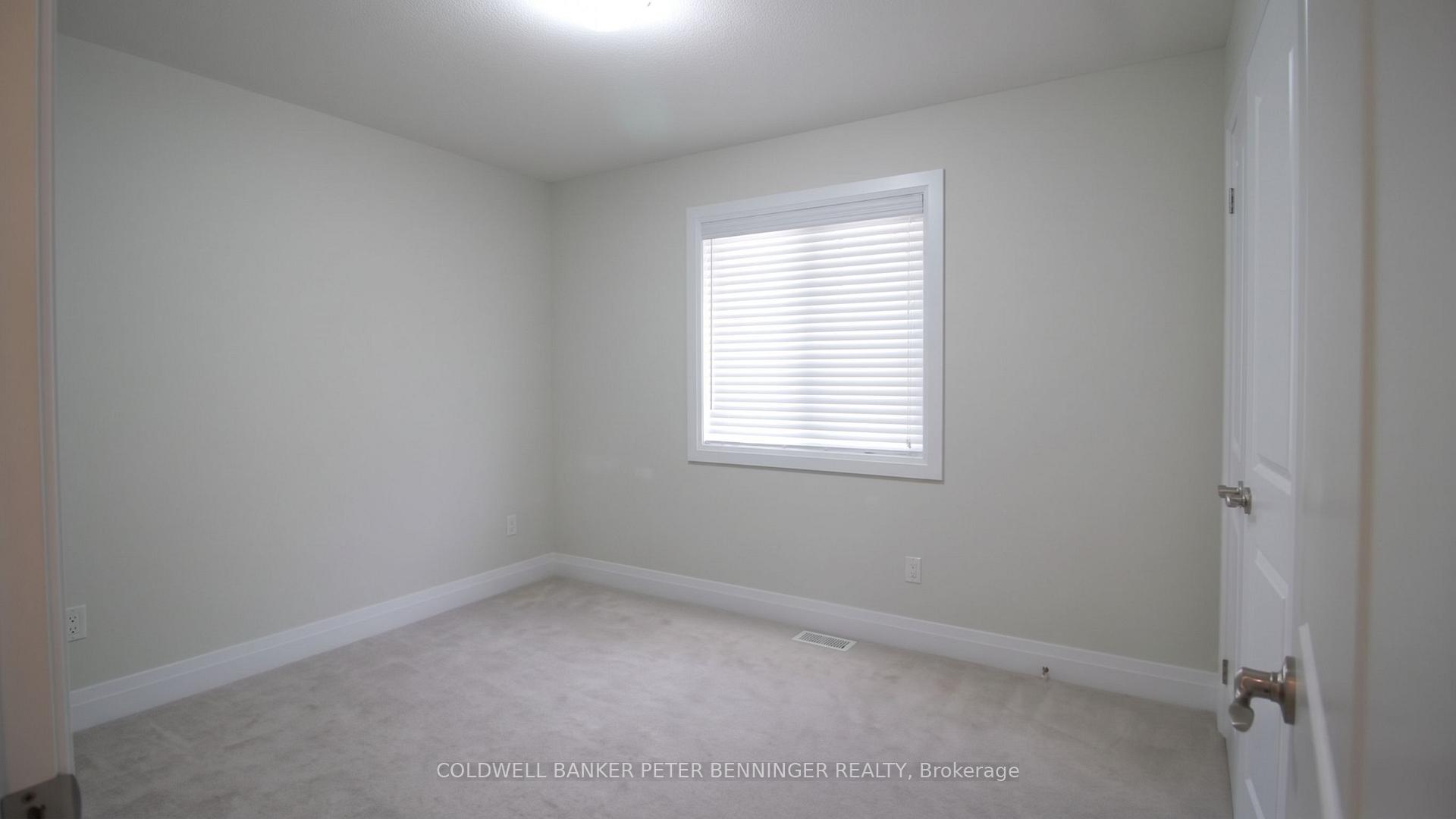 Photo 13 of 87 Monarch Woods Drive, Kitchener, KW Hospital — HOMEH