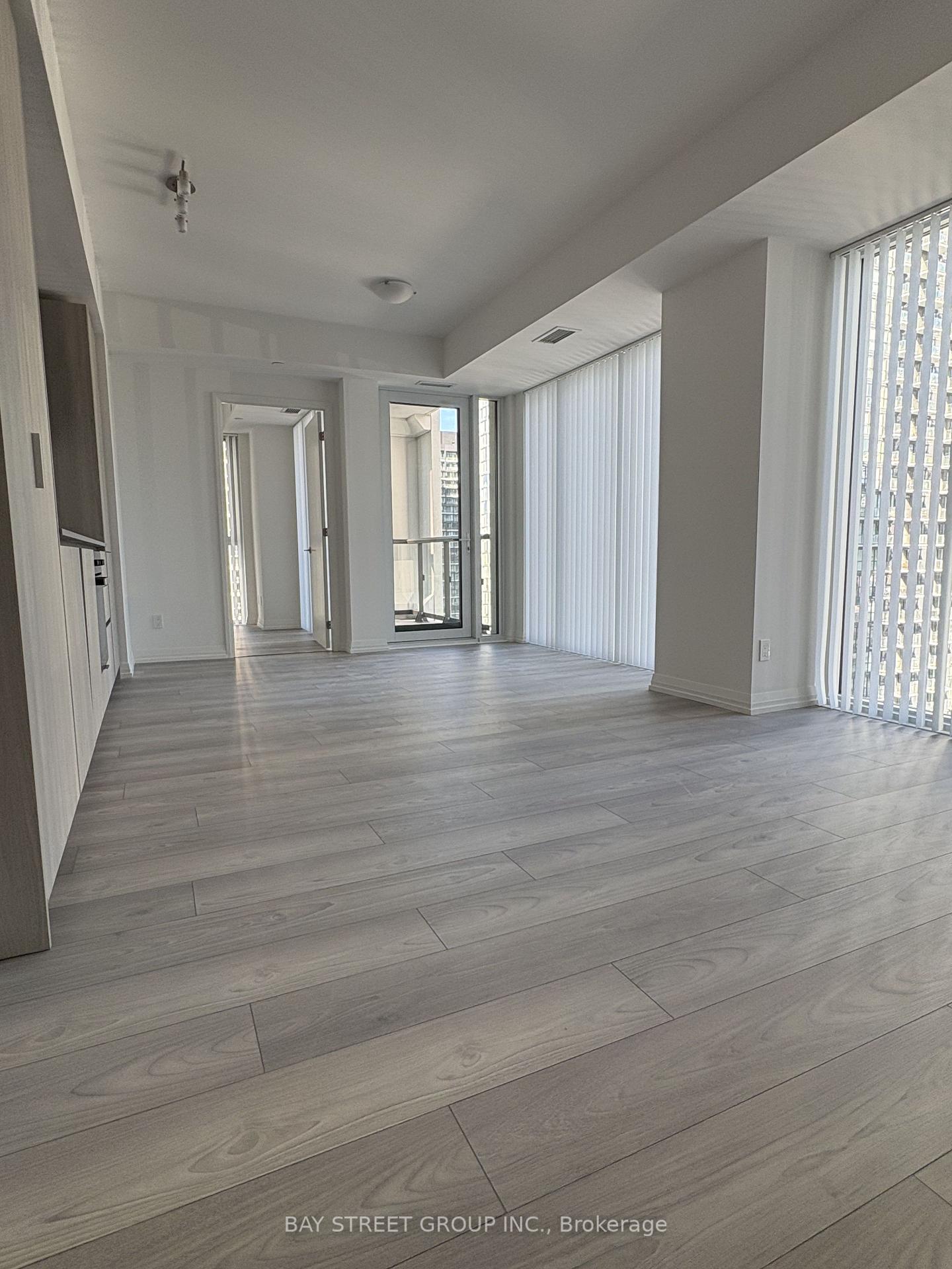 Photo 5 of Unit 2806, 400 King Street W, Toronto, Waterfront Communities — HOMEH