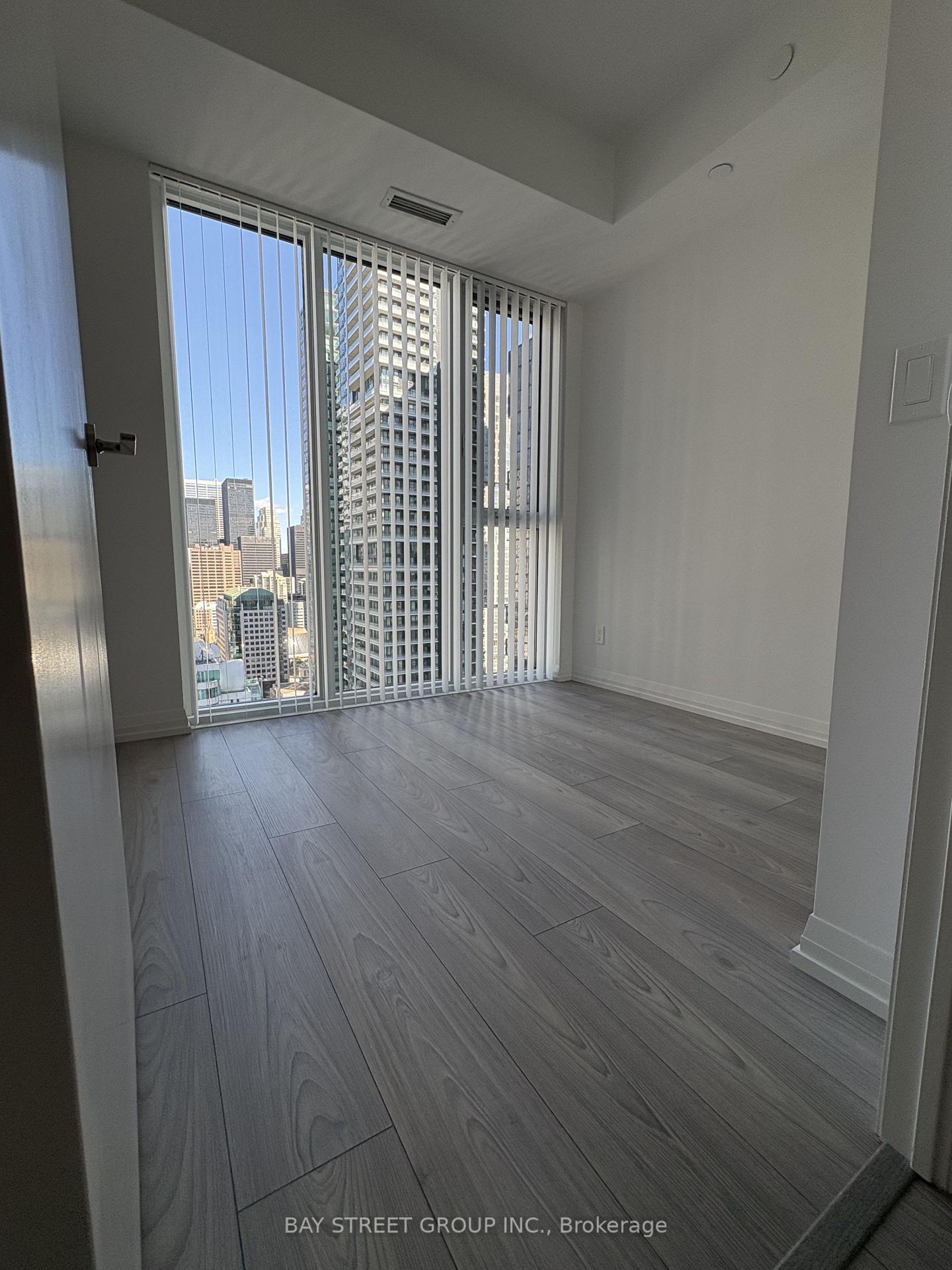 Photo 17 of Unit 2806, 400 King Street W, Toronto, Waterfront Communities — HOMEH