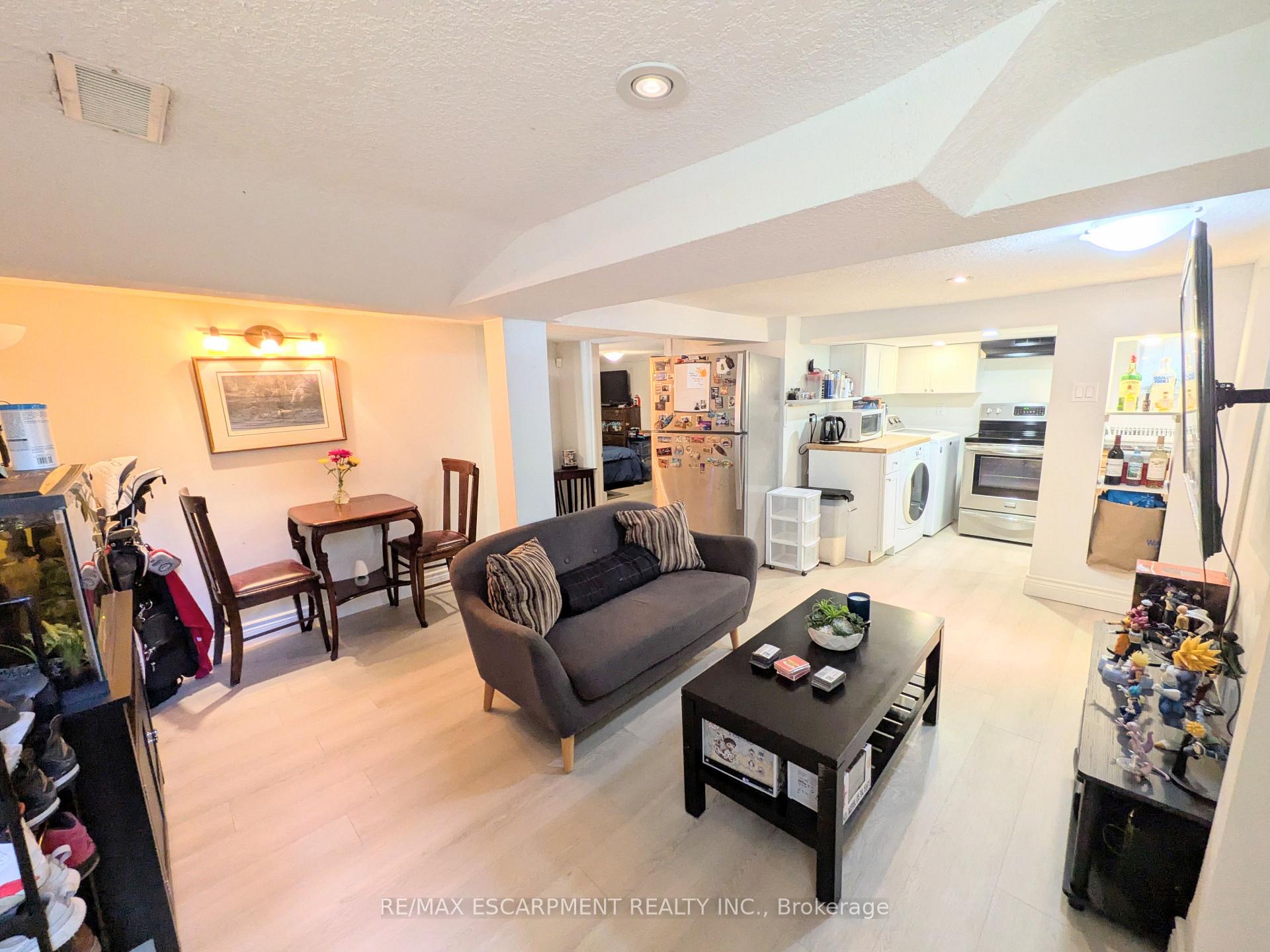 Photo 21 of 7 Campbell Avenue, Hamilton, Crown Point — HOMEH
