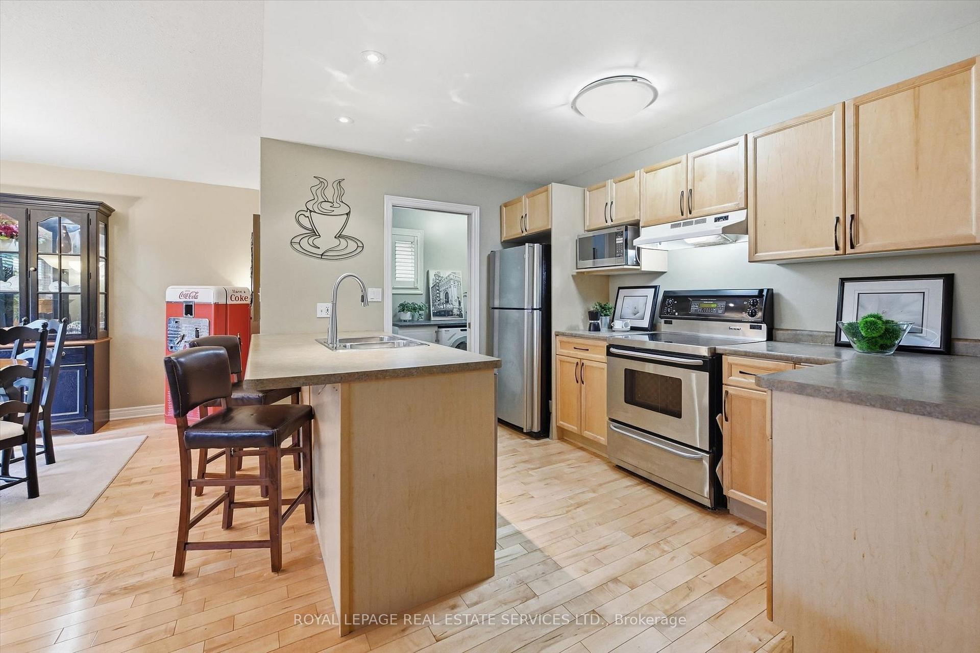Photo 8 of 44 Thorold Avenue, Thorold, Port Robinson — HOMEH