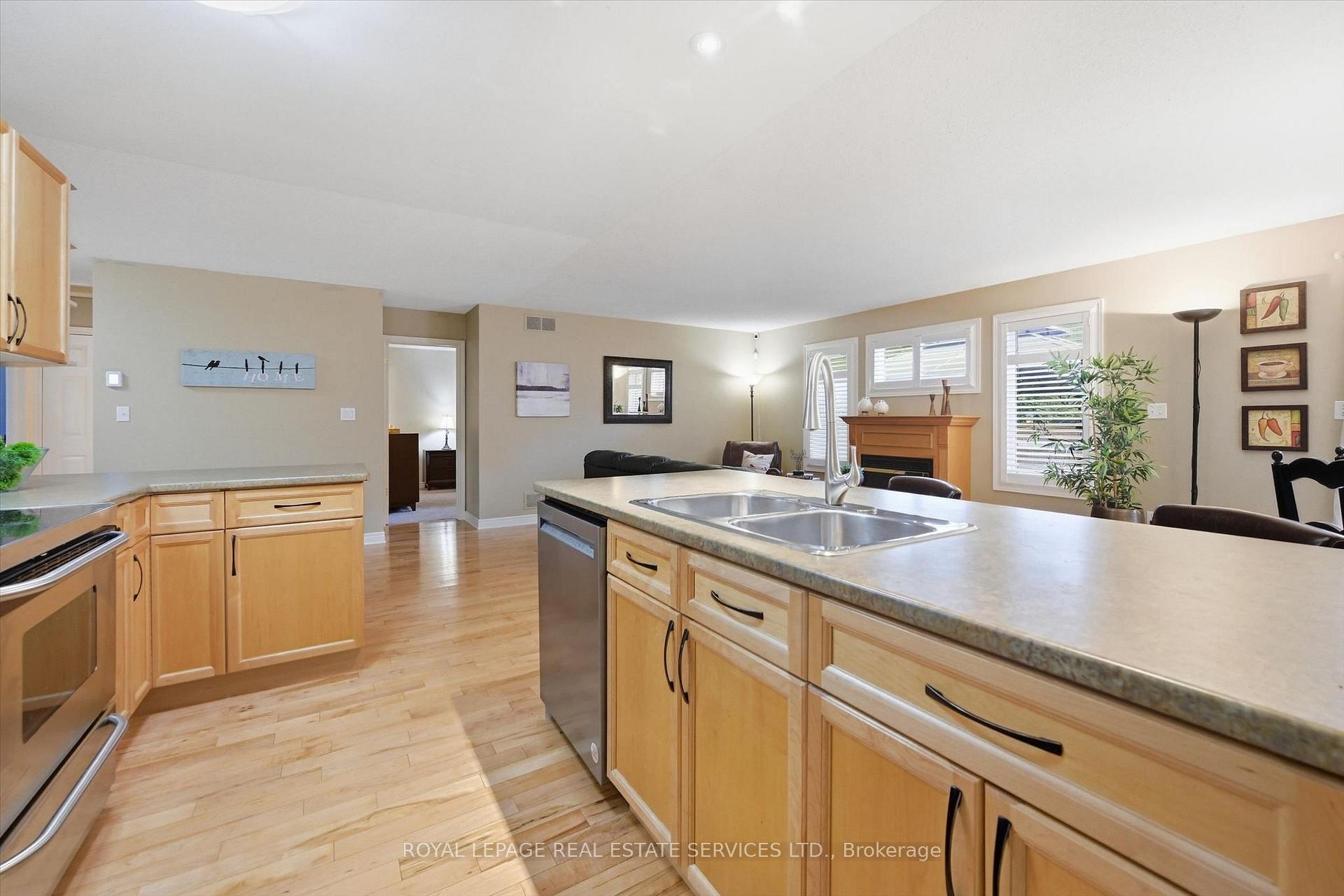 Photo 10 of 44 Thorold Avenue, Thorold, Port Robinson — HOMEH