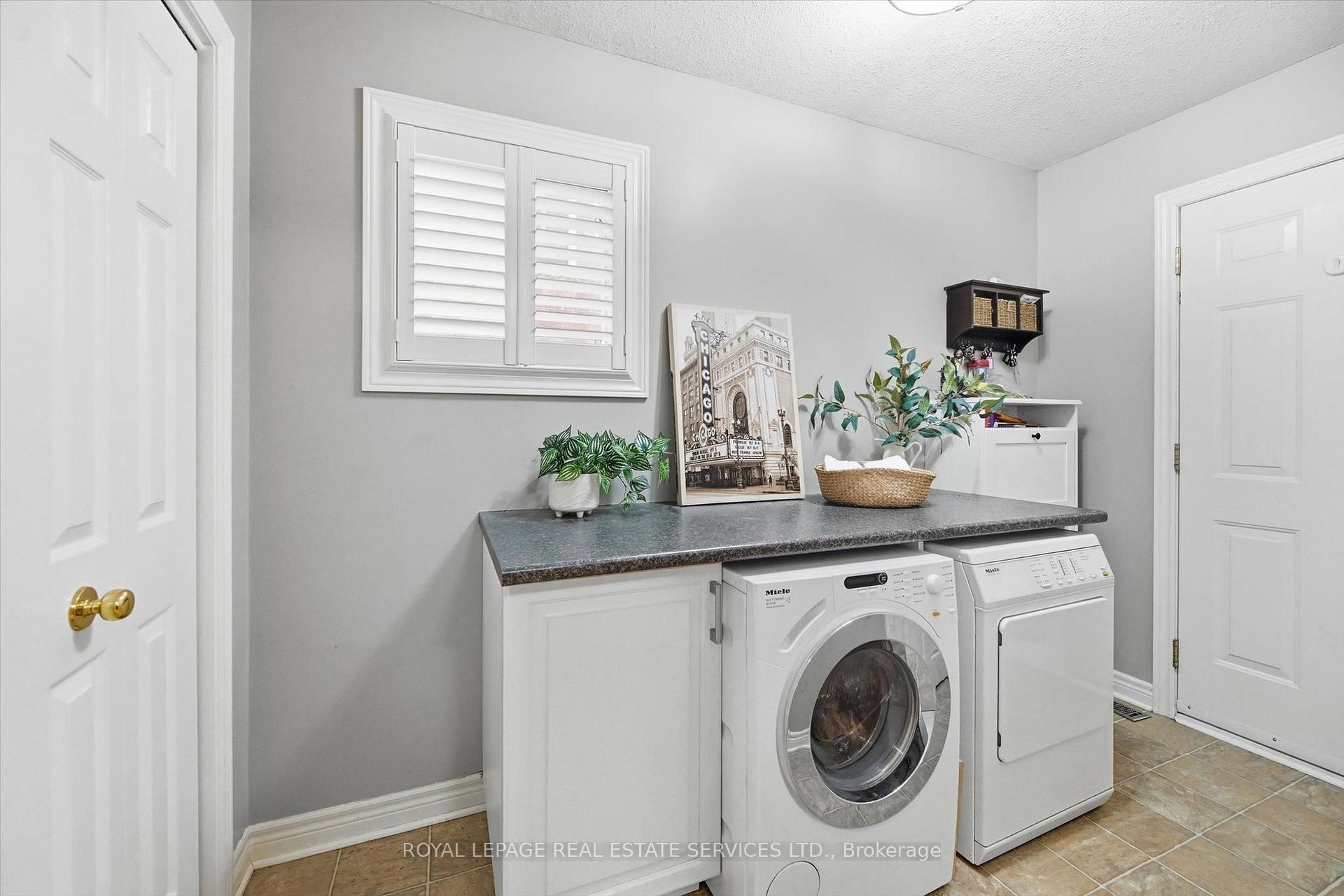 Photo 20 of 44 Thorold Avenue, Thorold, Port Robinson — HOMEH