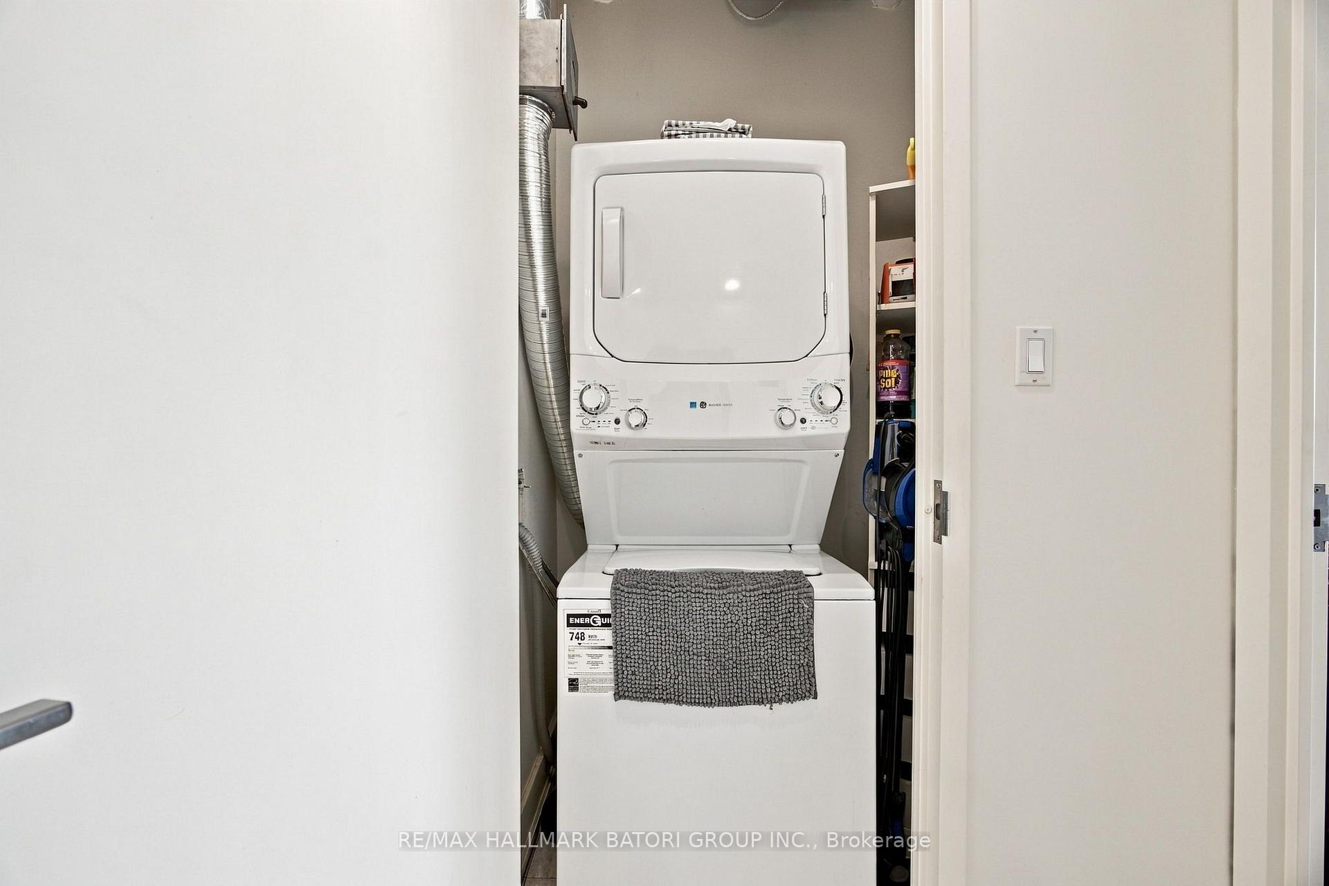 Photo 27 of Unit 301, 562 Eglinton Avenue E, Toronto, Mount Pleasant East — HOMEH