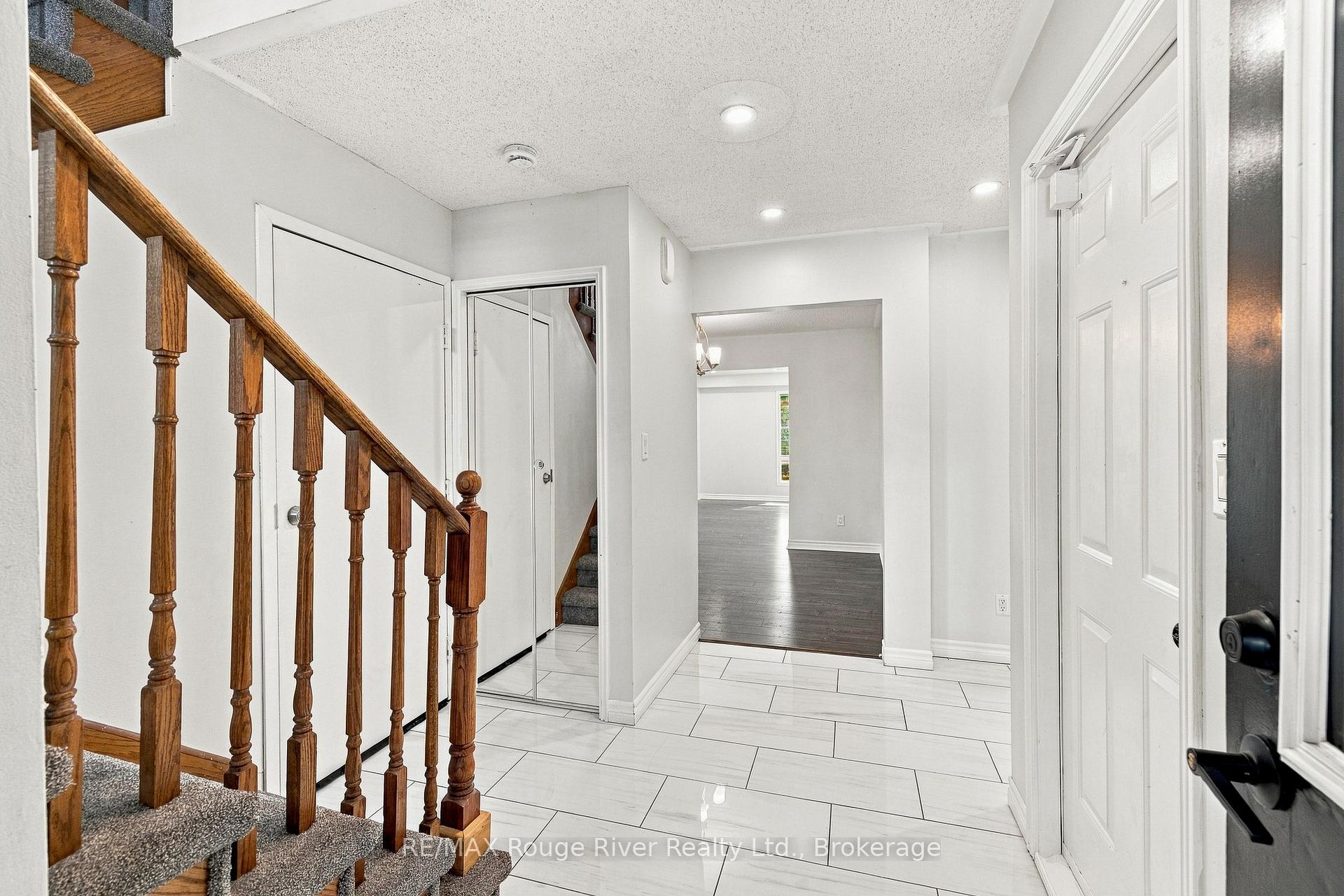 Photo 5 of 95 Concession Street E, Clarington, Bowmanville — HOMEH