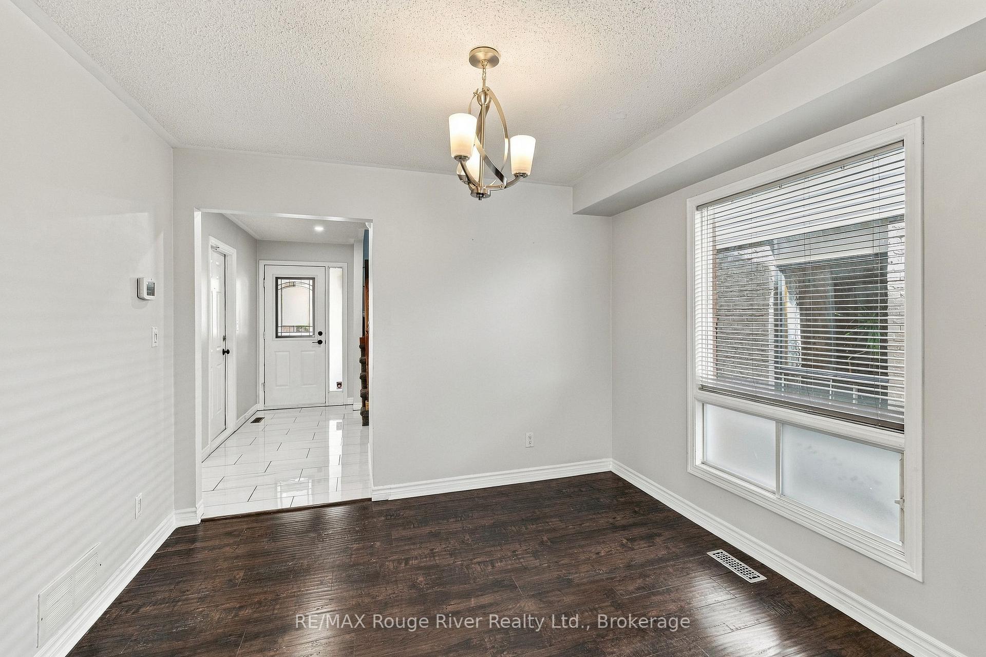 Photo 15 of 95 Concession Street E, Clarington, Bowmanville — HOMEH