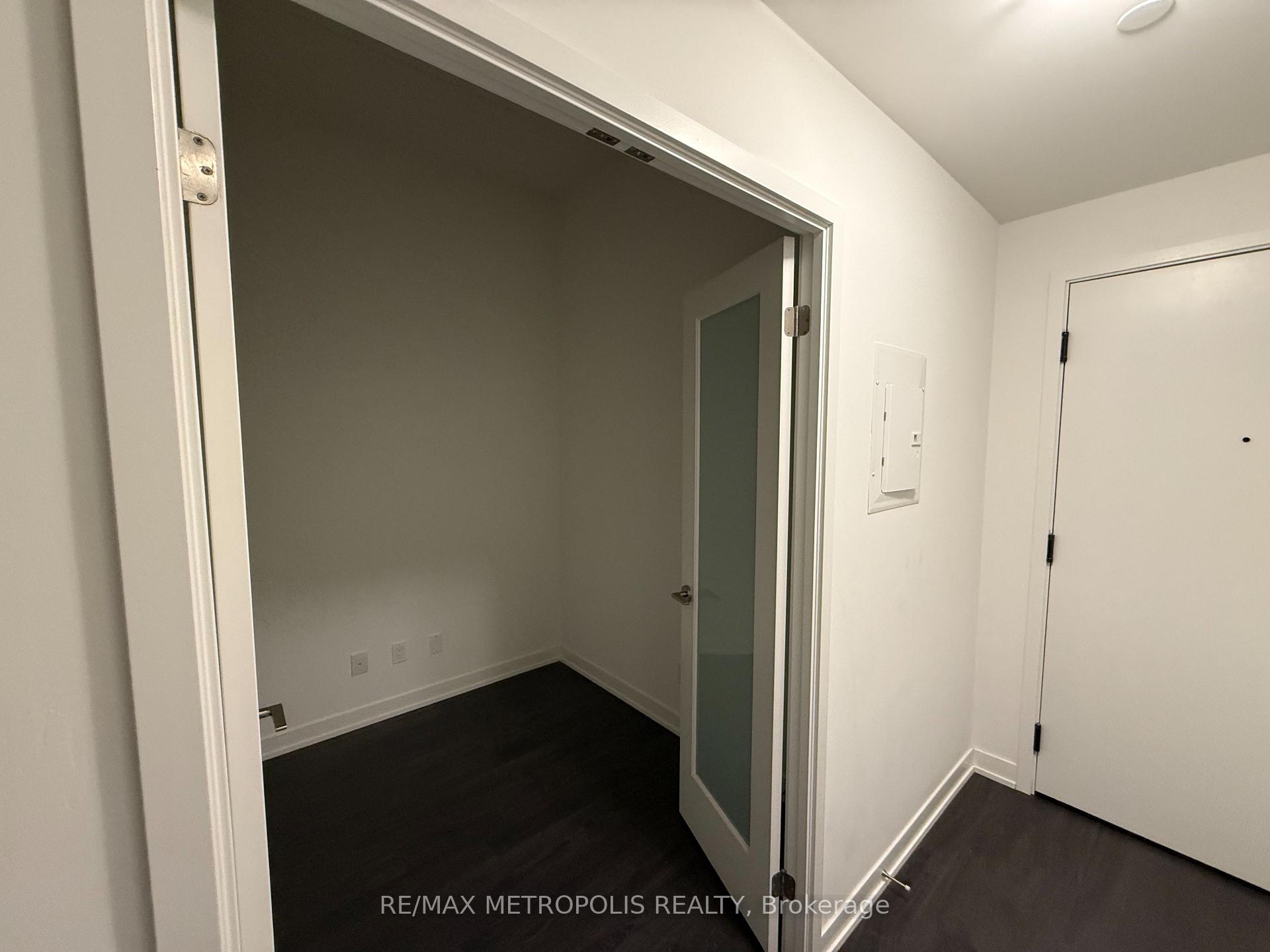 Photo 8 of Unit 1814, 292 Verdale Crossing, Markham, Unionville — HOMEH