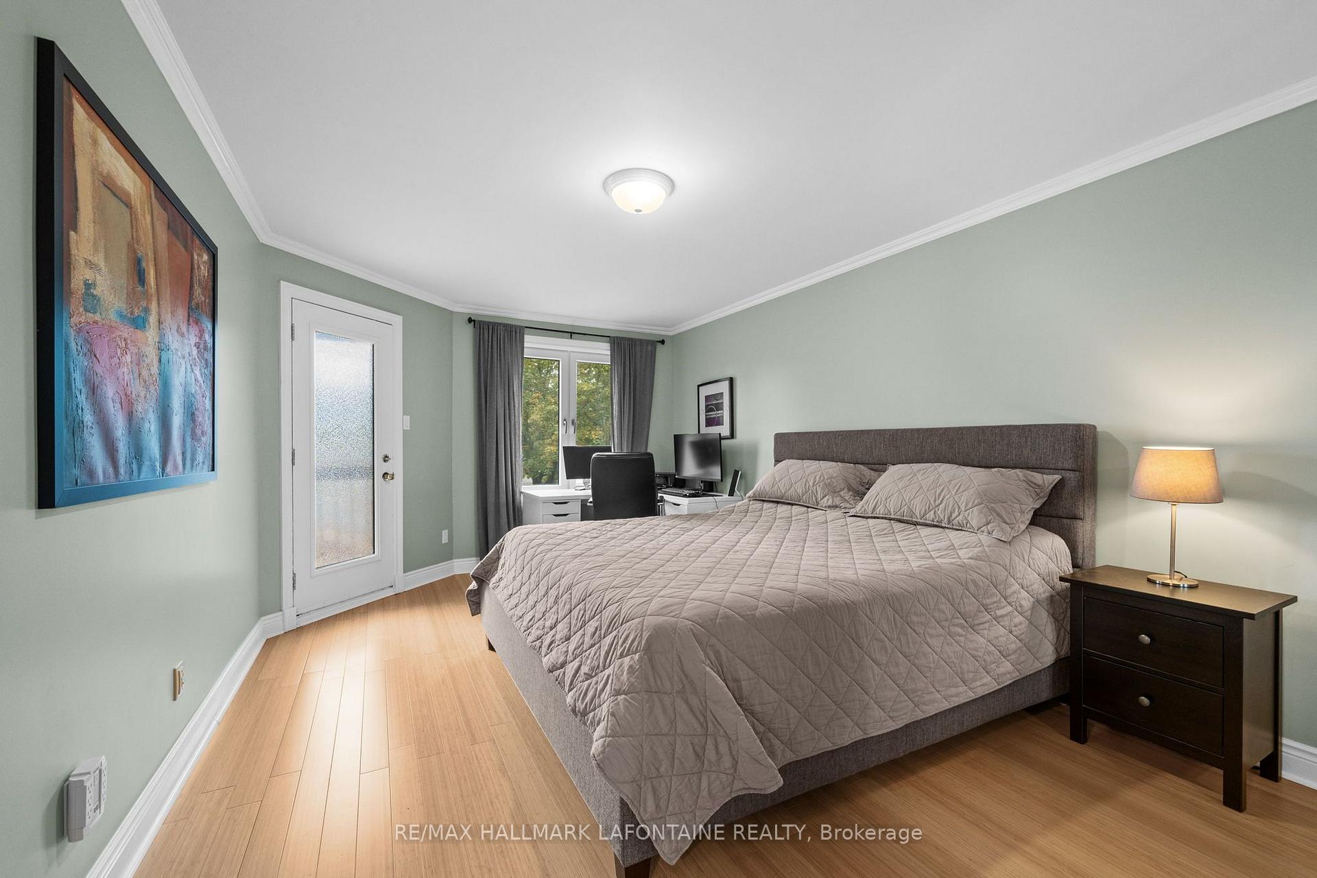 Photo 22 of 954B Green Valley Crescent, Ottawa, Experimental Farm — HOMEH