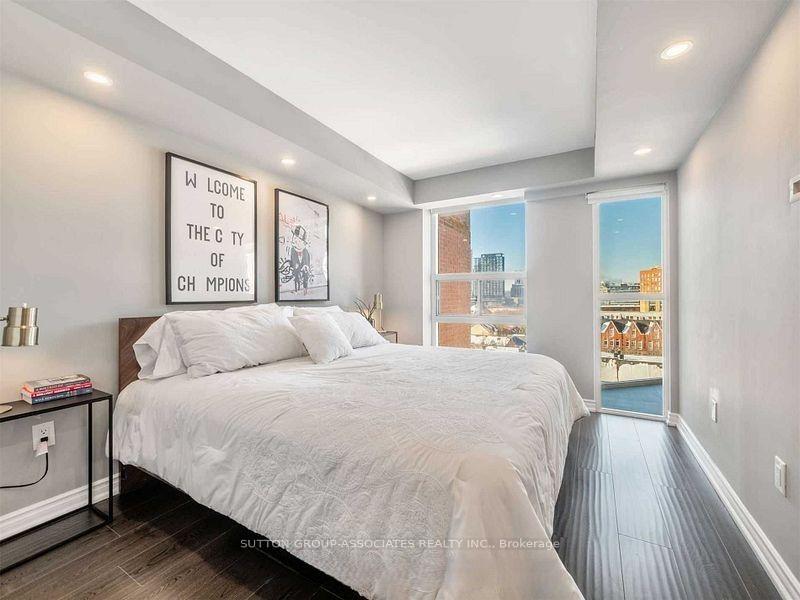 Photo 12 of Unit 804, 701 King Street W, Toronto, Niagara — HOMEH
