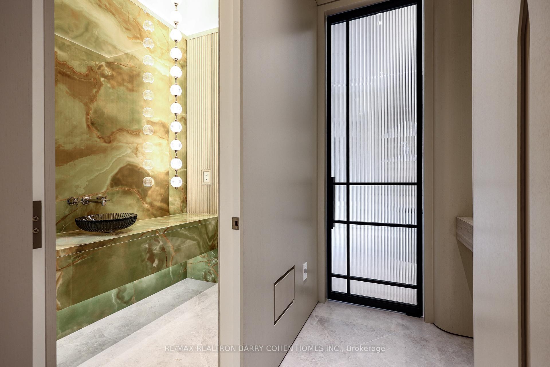 Photo 4 of 39 Chudleigh Avenue, Toronto, Lawrence Park South — HOMEH