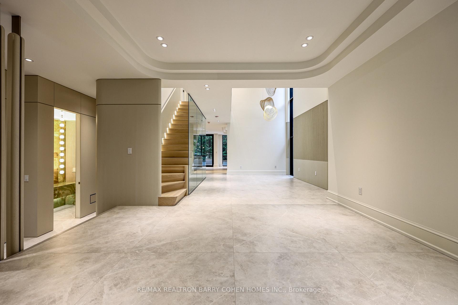 Photo 9 of 39 Chudleigh Avenue, Toronto, Lawrence Park South — HOMEH