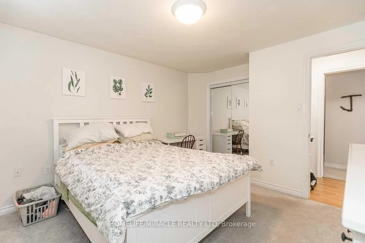 Photo 36 of 30 Dove Crescent, Barrie, Ardagh — HOMEH